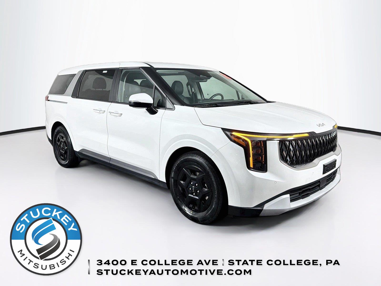  2025 Kia Carnival LXS FWD   
