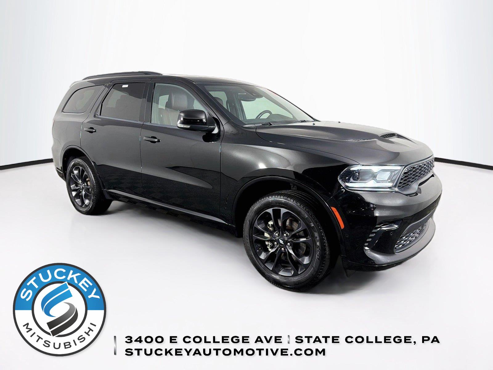DB Black Clearcoat 2025 Dodge Durango SUV / Crossover All-Wheel Drive 8-Speed Automatic