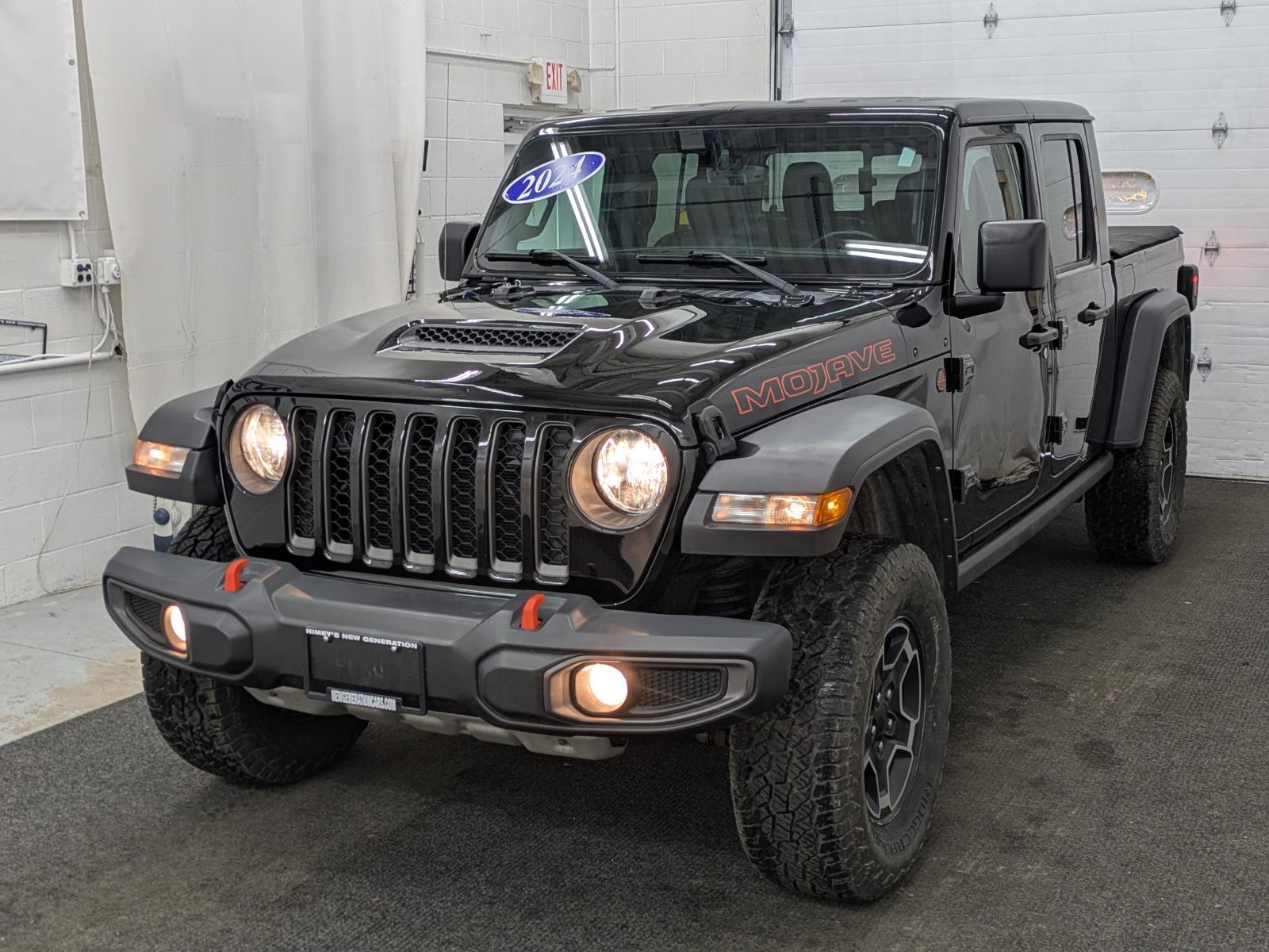 2023 Jeep Gladiator Mojave Crew Cab 4WD