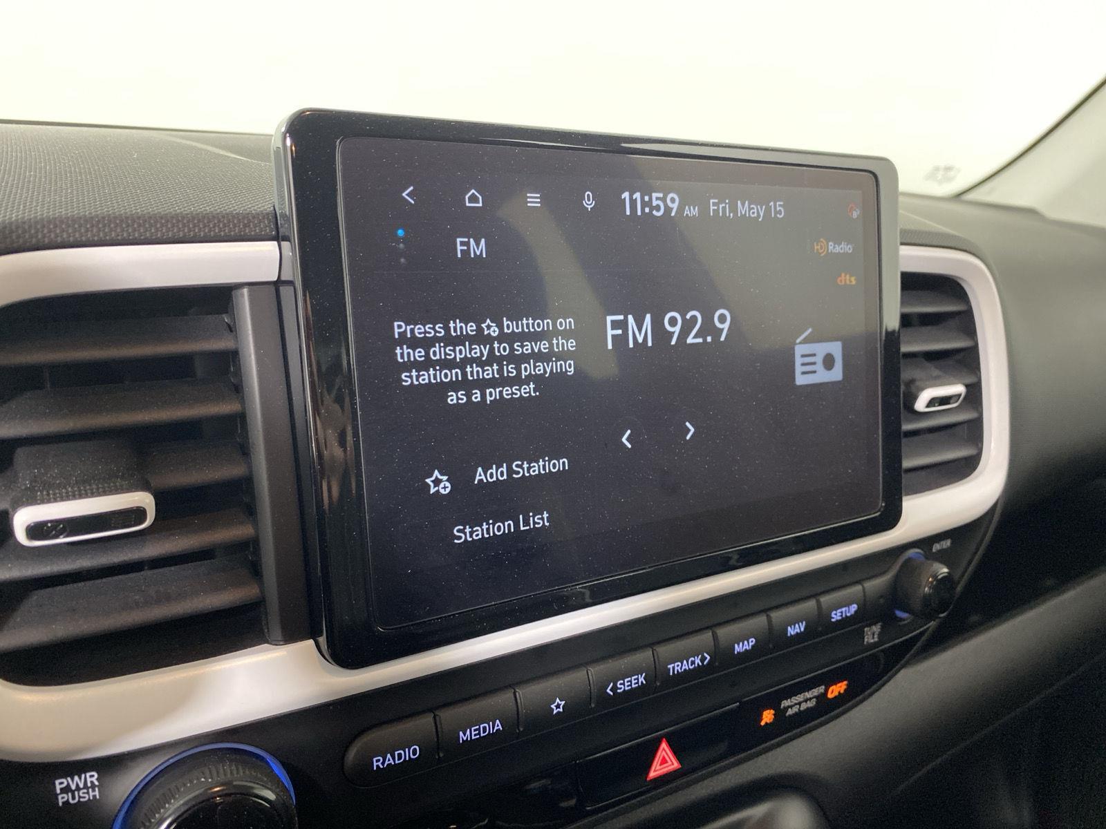 Used 2023 Lunar White Hyundai Limited image 17