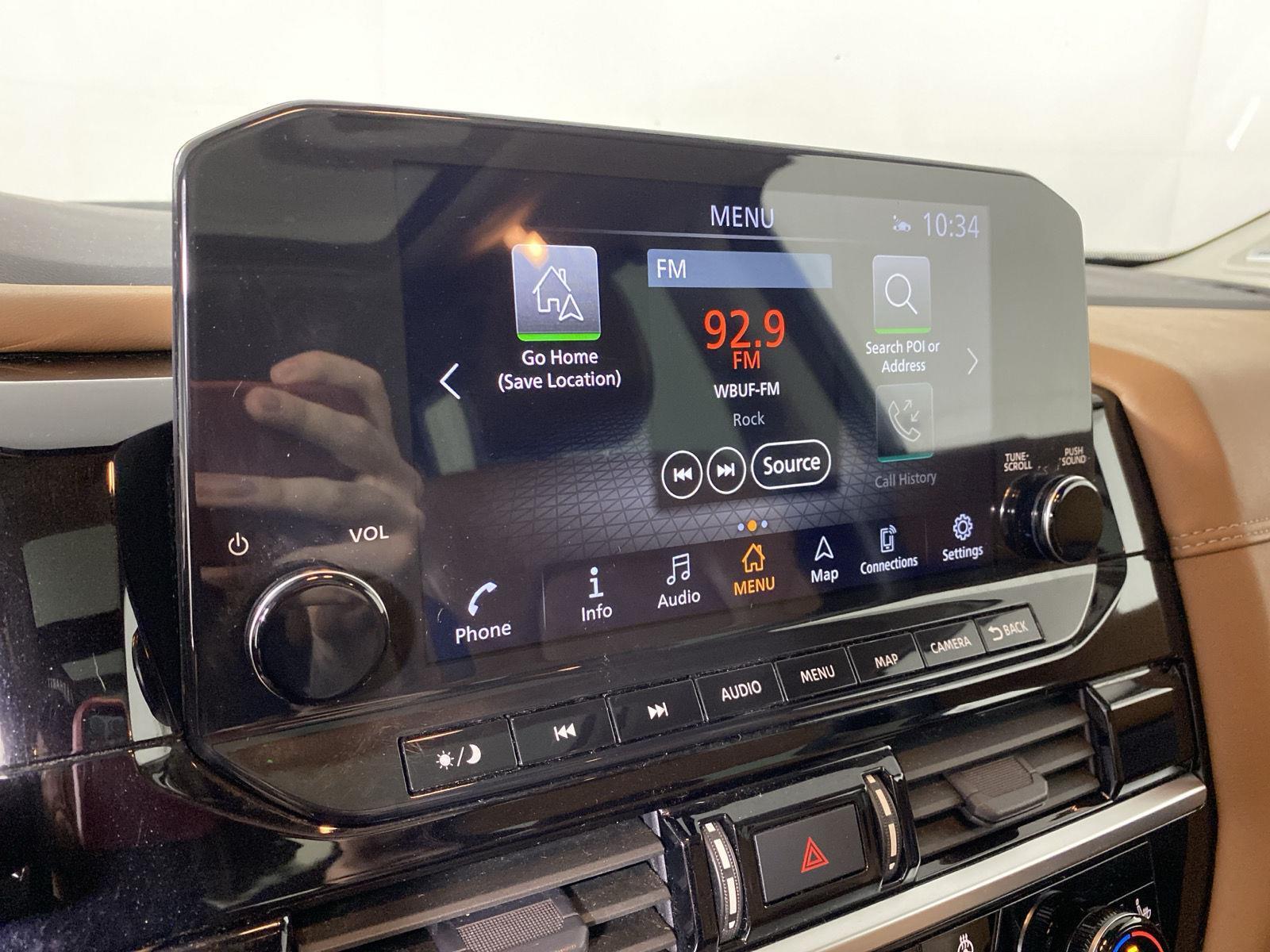 Used 2023 Obsidian Green Pearl Nissan Platinum image 20