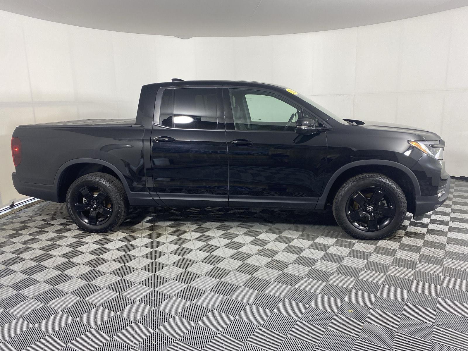 Used 2025 Crystal Black Pearl Honda Black Edition image 8