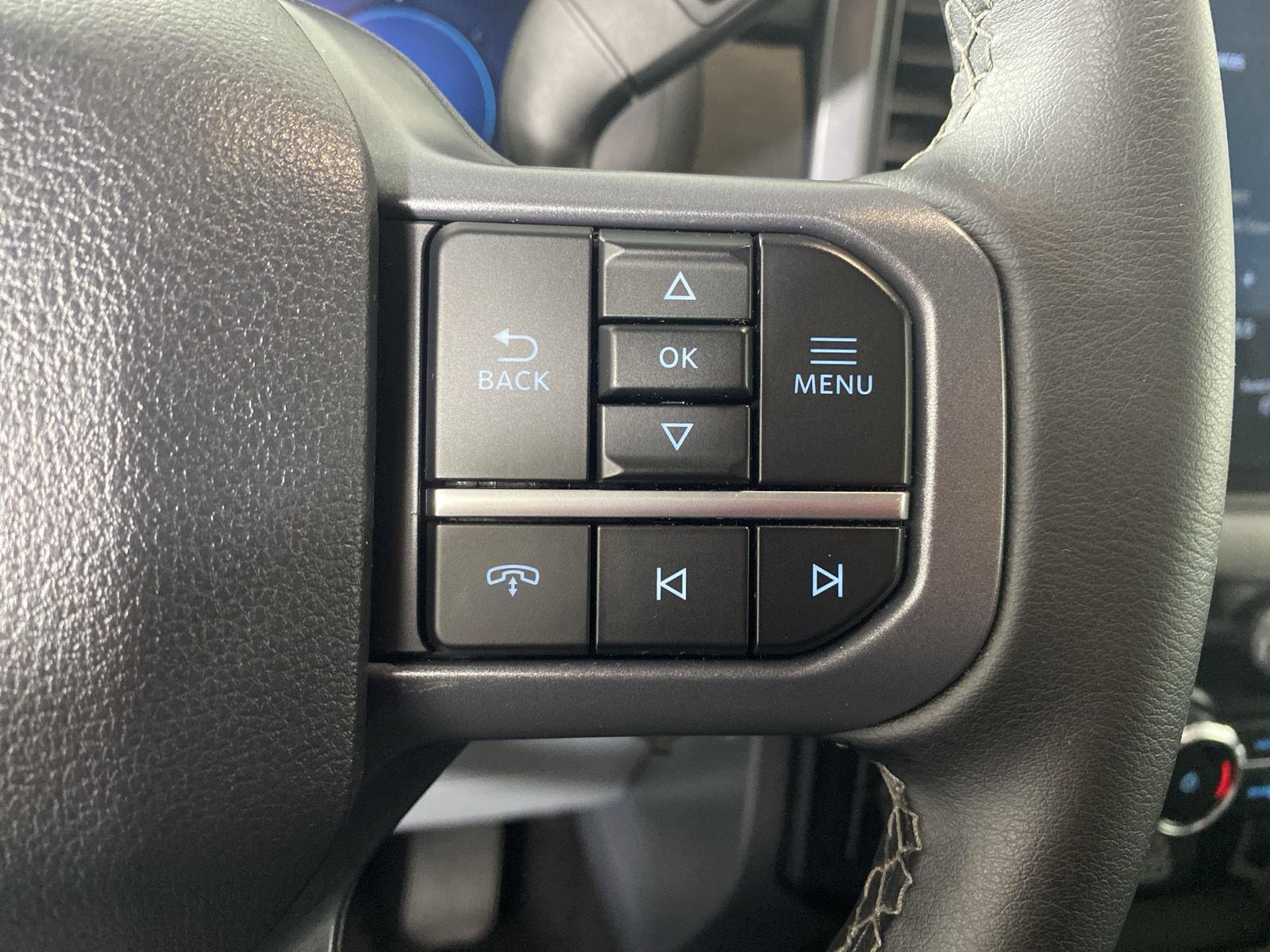 Used 2025 Atlas Blue Ford XLT image 14