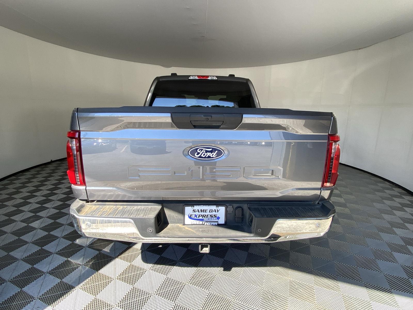 Used 2025 Carbonized Gray Ford XLT image 6
