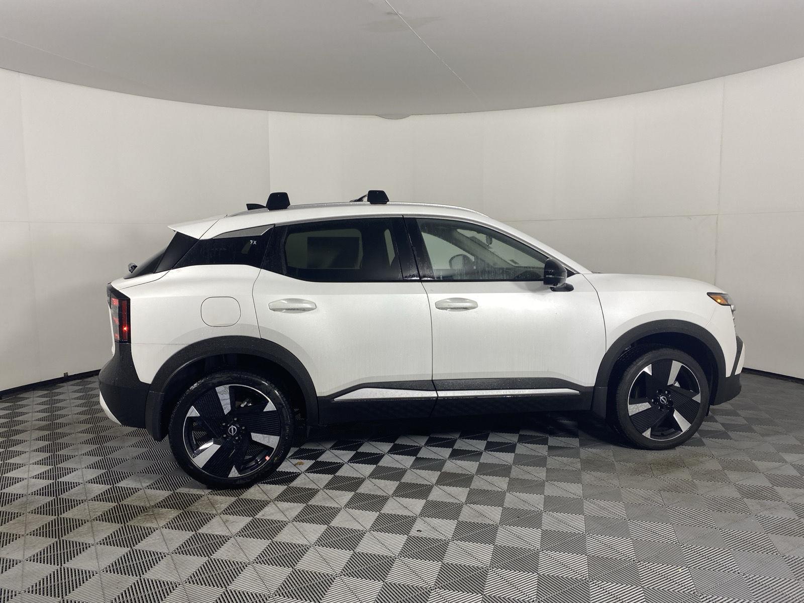 New 2026 Aspen White Nissan SR image 18