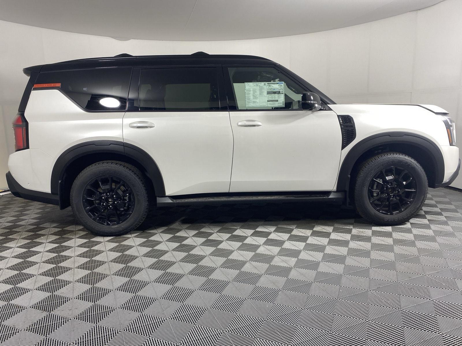 New 2026 Aspen White Nissan PRO-4X image 2