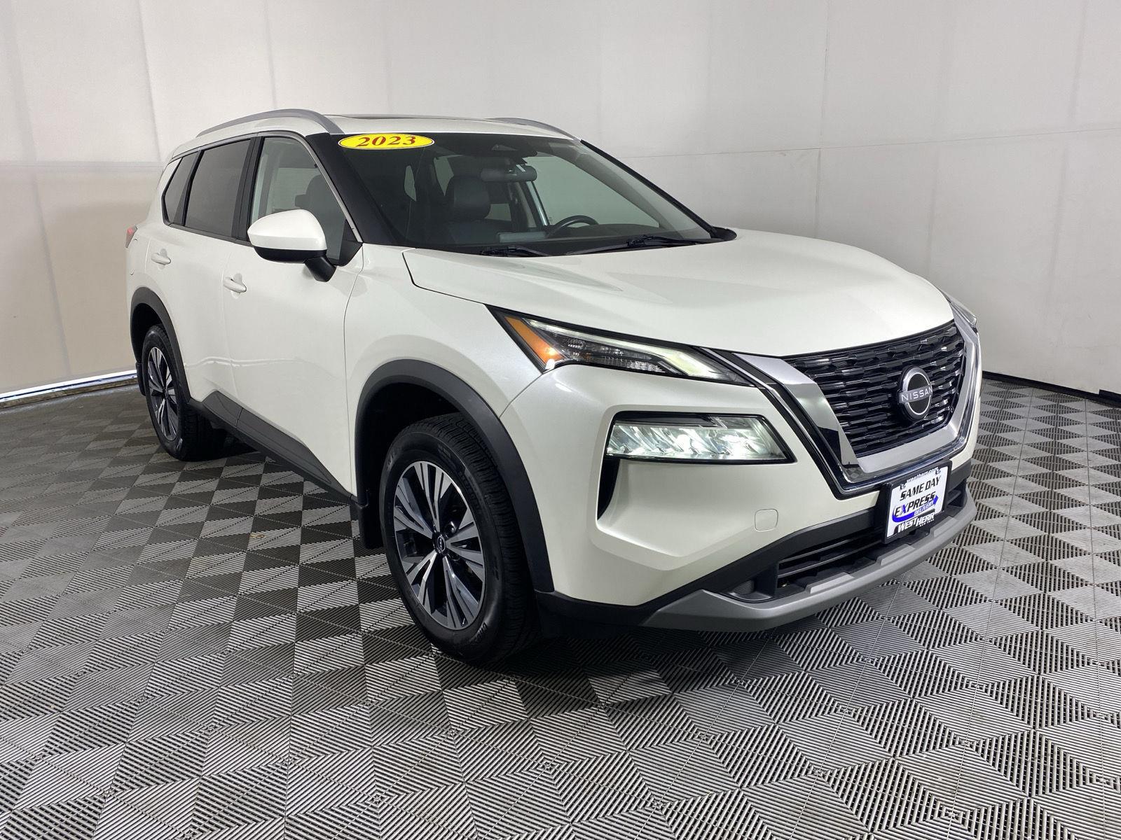 Certified Used 2023 Pearl White Tricoat Nissan SV image 11