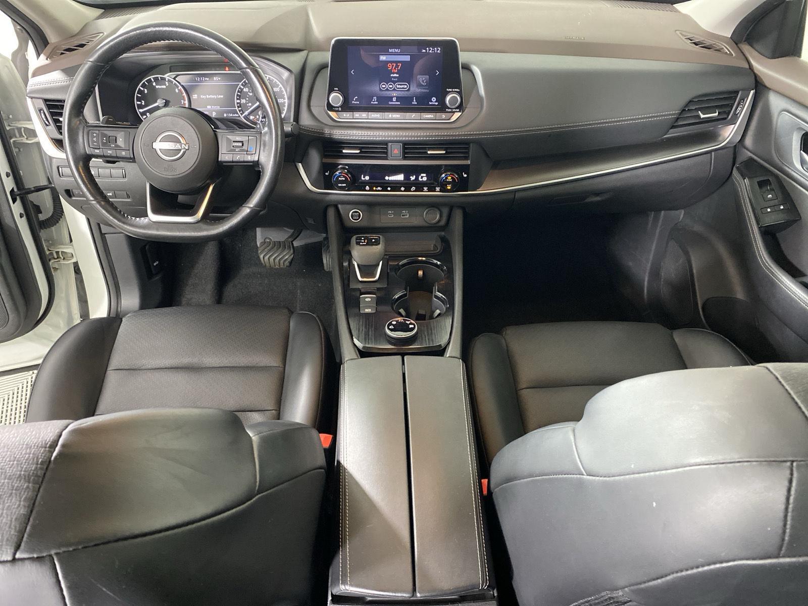 Certified Used 2023 Pearl White Tricoat Nissan SV image 25