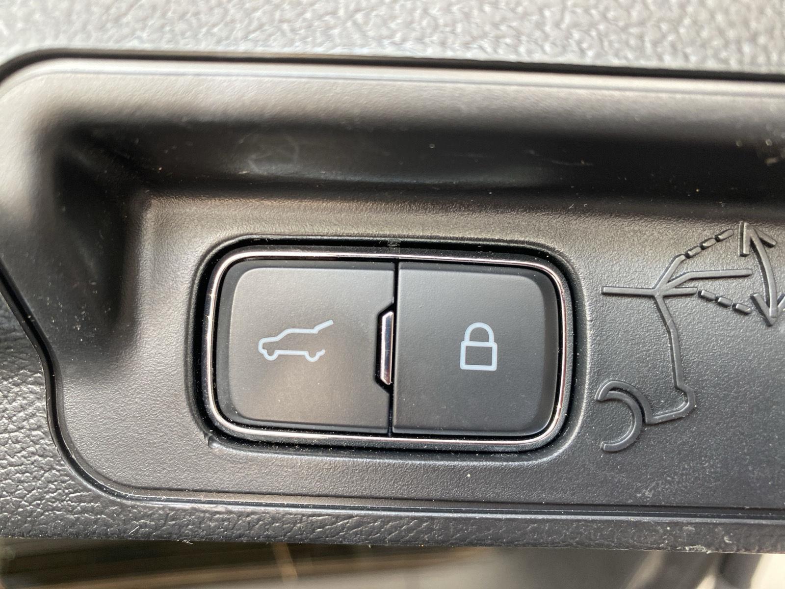 Used 2024 Agate Black Ford XLT image 25
