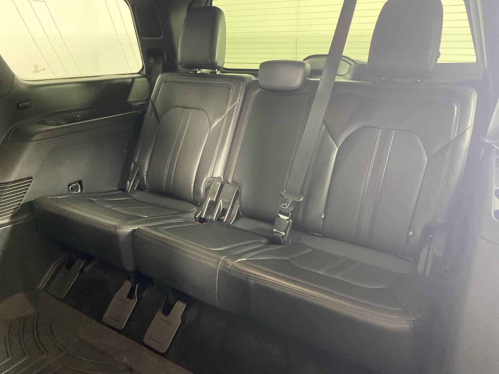 Used 2018 Blue Ford Limited image 27