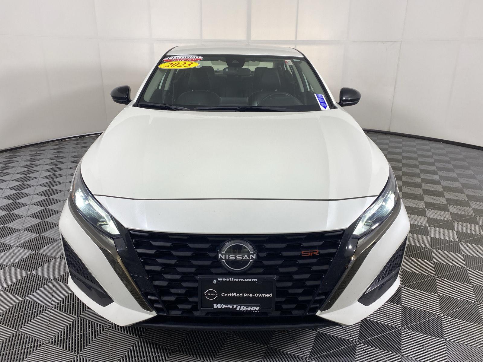 Certified Used 2023 Pearl White Tricoat Nissan 2.5 SR image 2