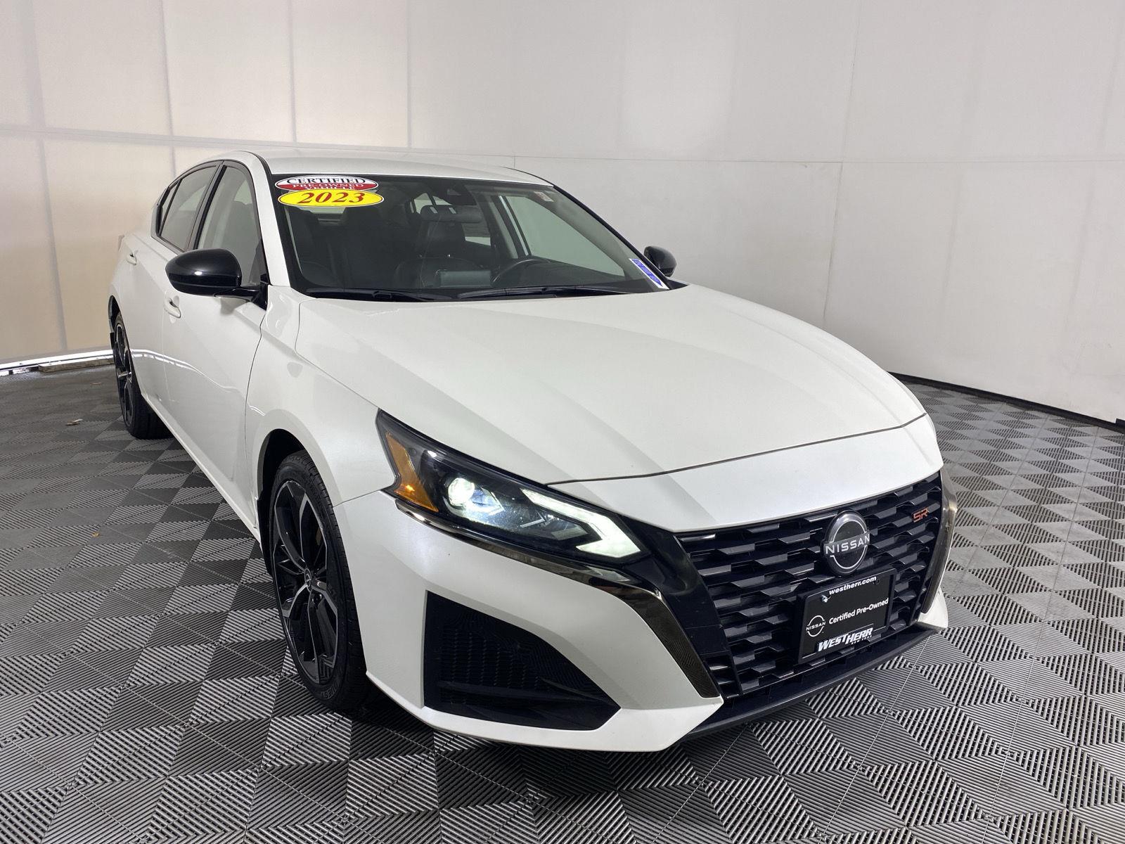 Certified Used 2023 Pearl White Tricoat Nissan 2.5 SR image 10