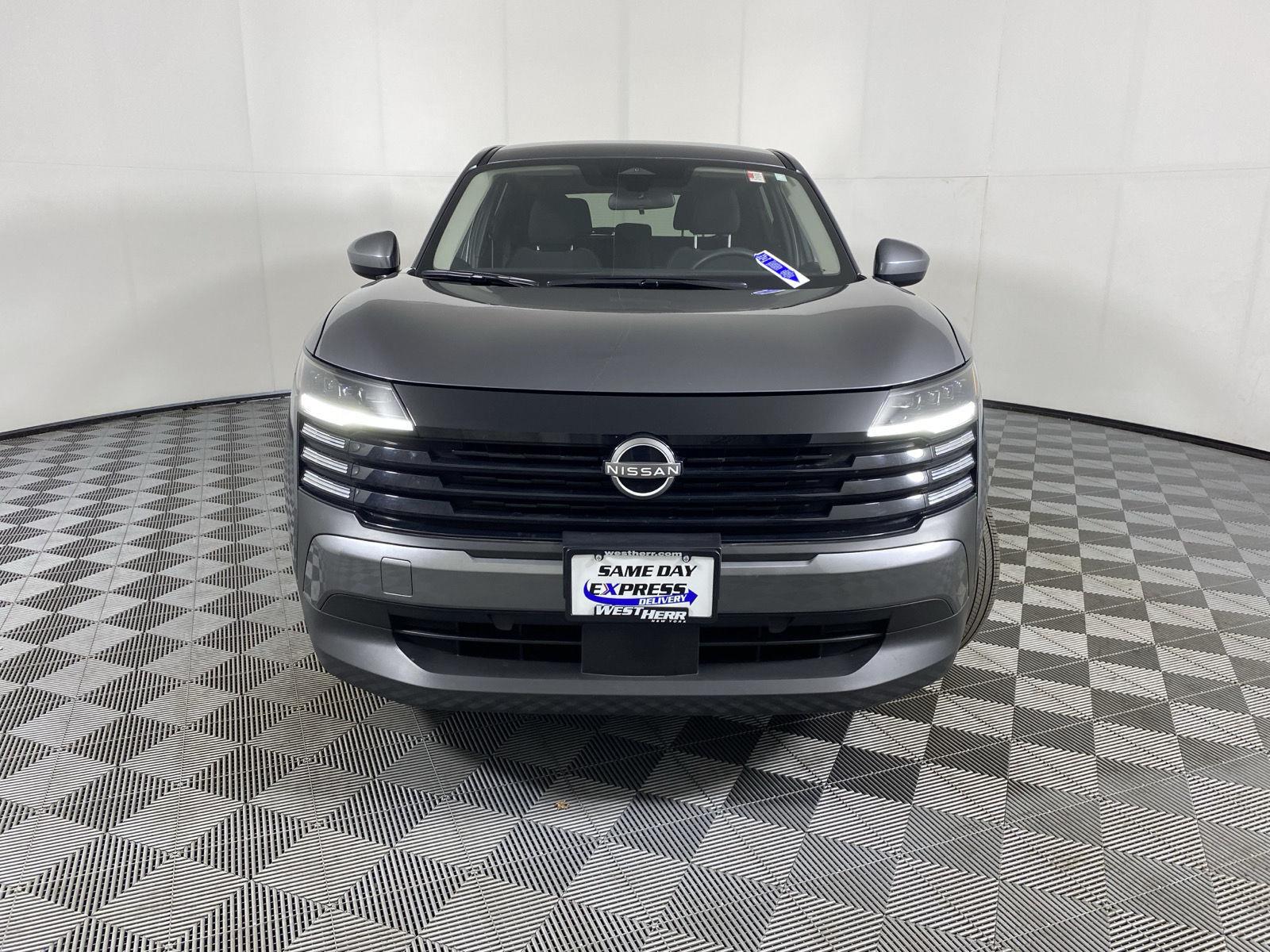 Used 2025 Gun Metallic Nissan SV image 2