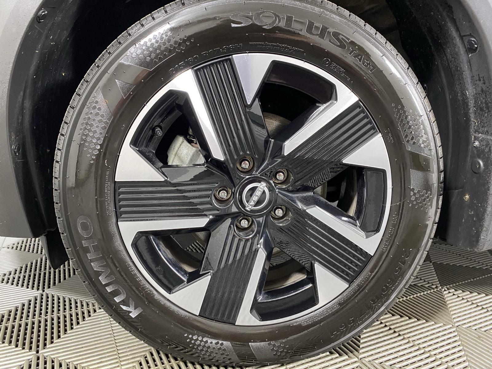 Used 2025 Gun Metallic Nissan SV image 11