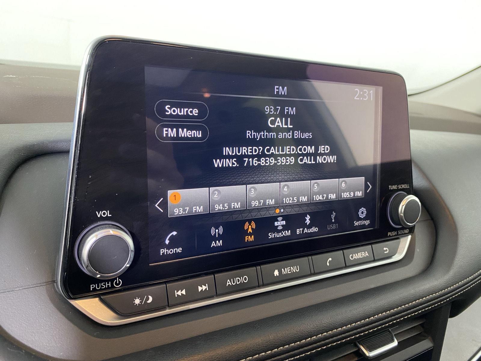 Certified Used 2023 Pearl White Tricoat Nissan SV image 20