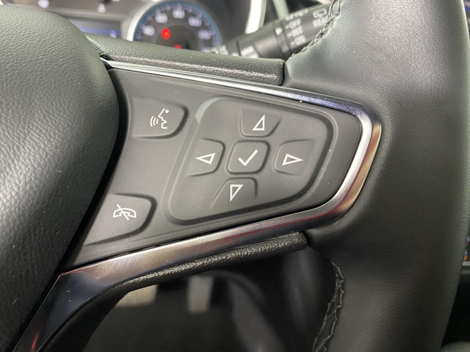 Used 2024 Lakeshore Blue Metallic Chevrolet LT image 16
