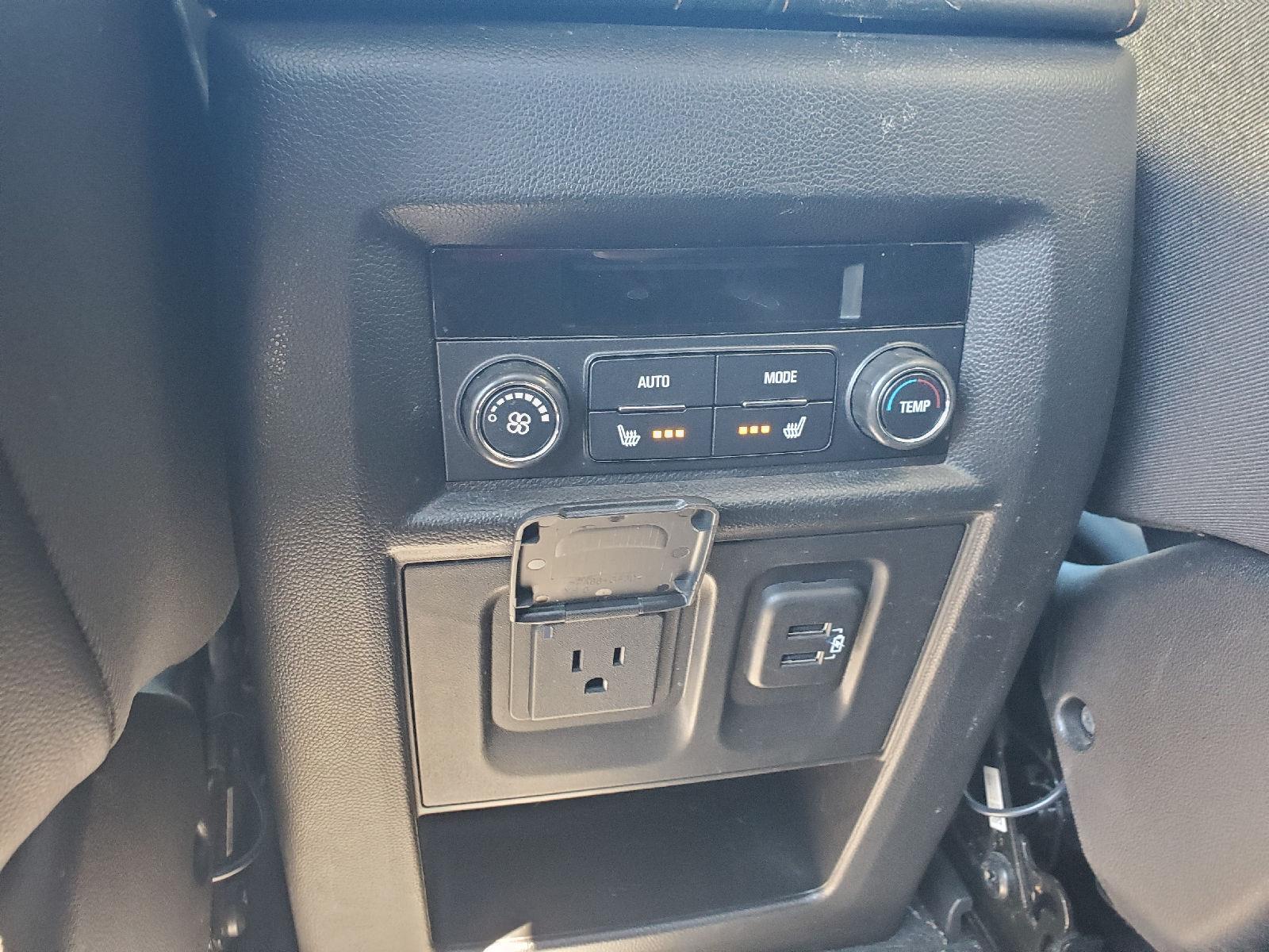 Used 2019 Silver Ice Metallic Chevrolet Premier image 8