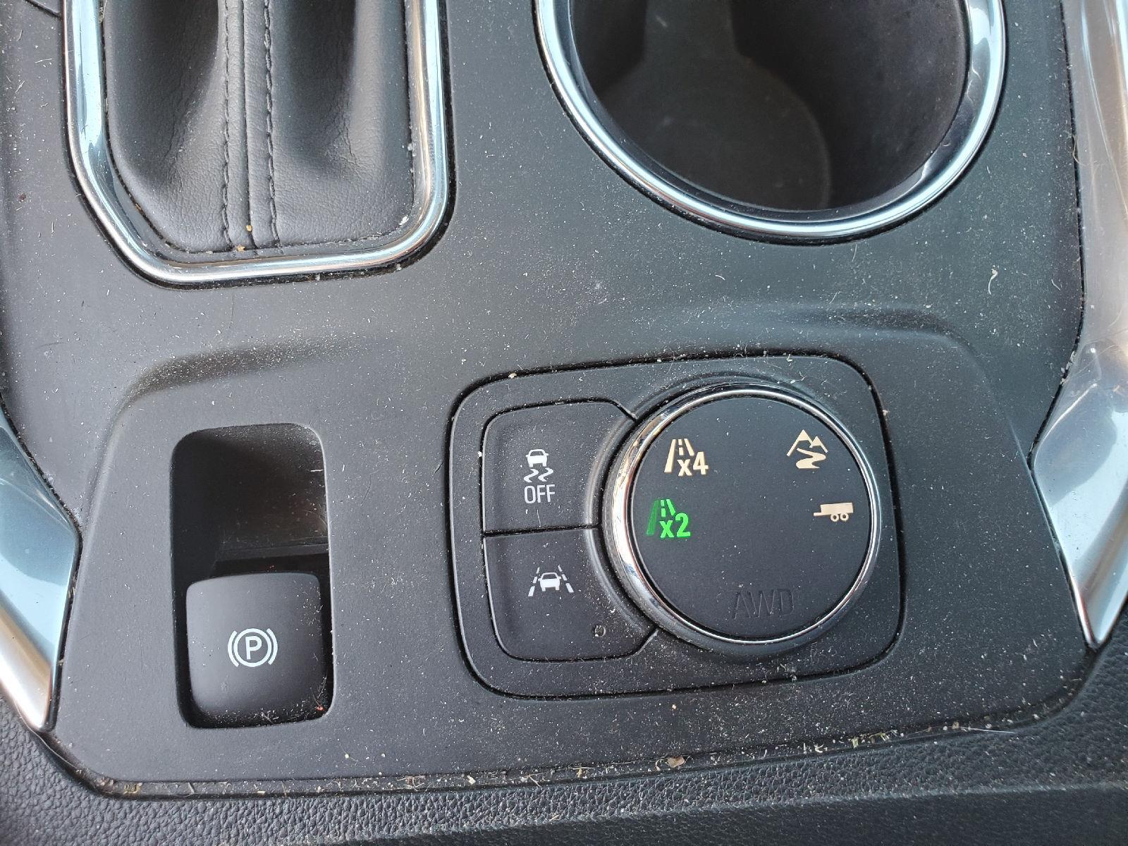 Used 2019 Silver Ice Metallic Chevrolet Premier image 22