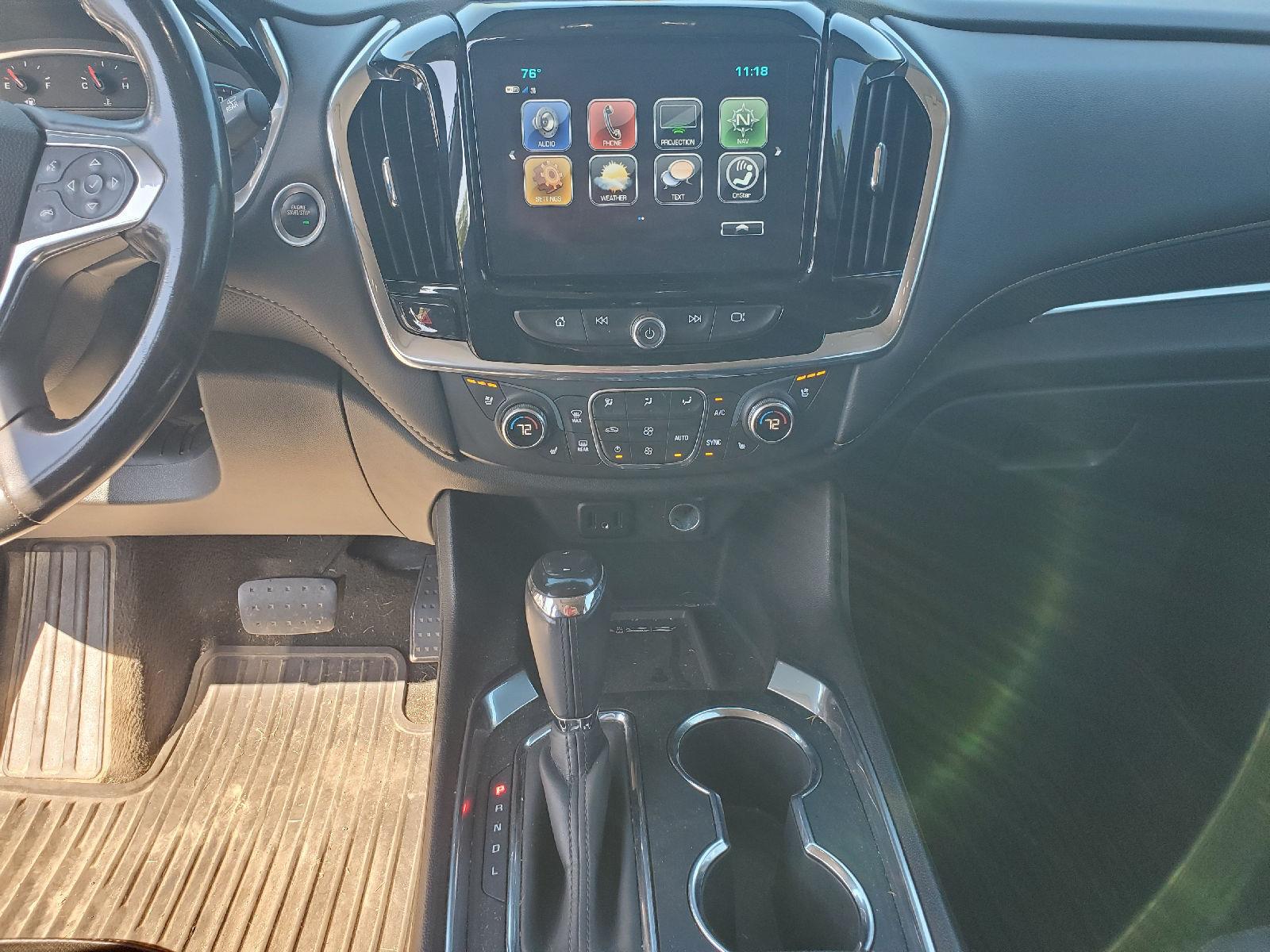 Used 2019 Silver Ice Metallic Chevrolet Premier image 23