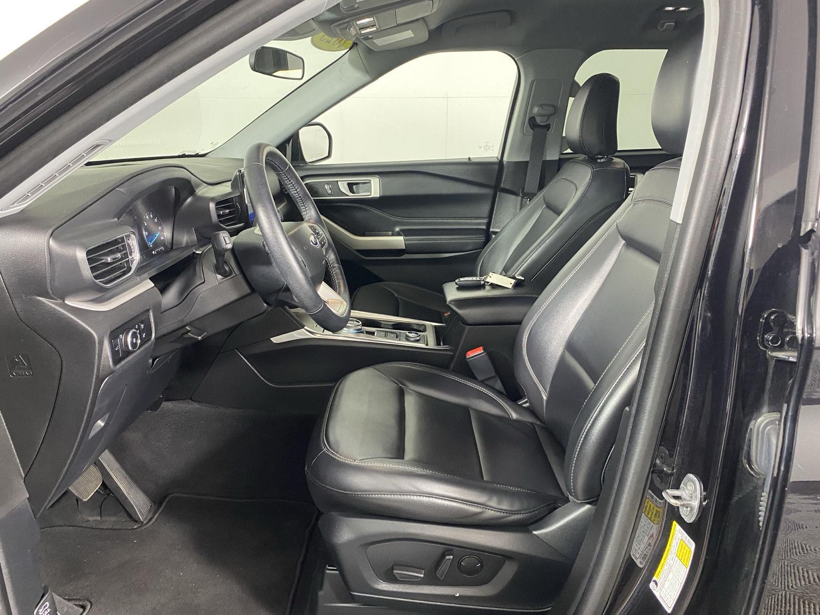 Used 2023 Agate Black Ford XLT image 13