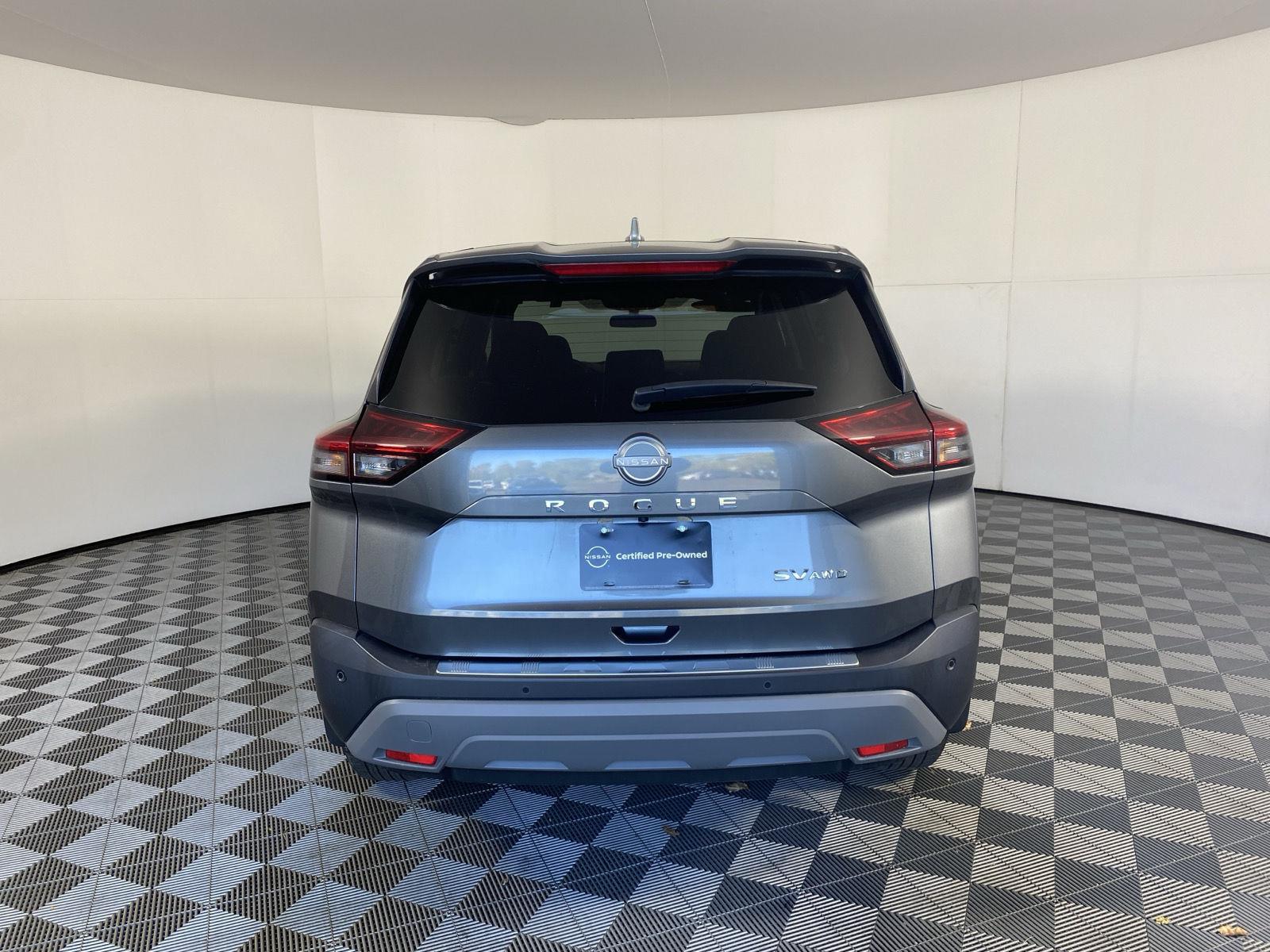 Certified Used 2023 Gun Metallic Nissan SV image 6