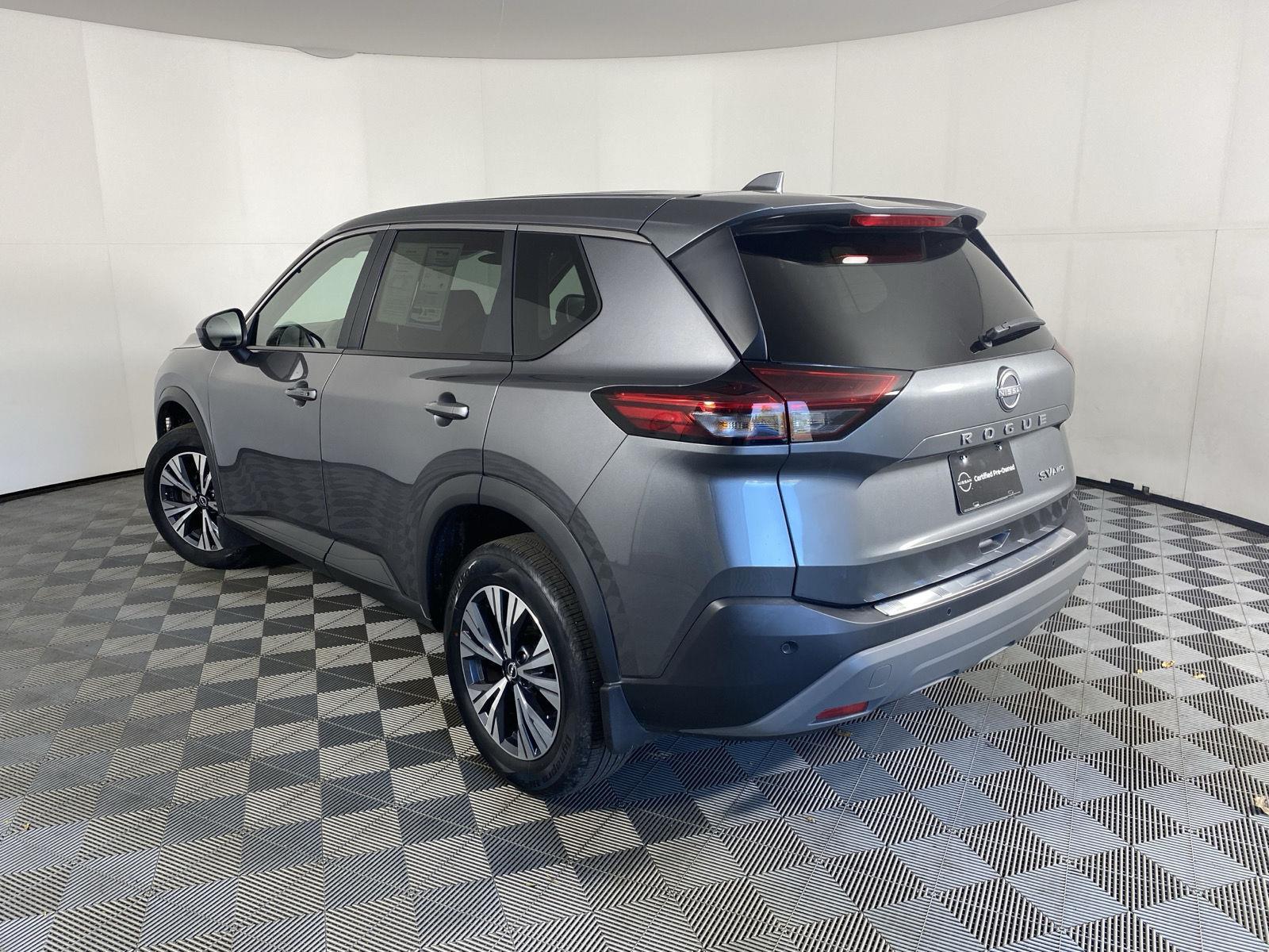 Certified Used 2023 Gun Metallic Nissan SV image 7