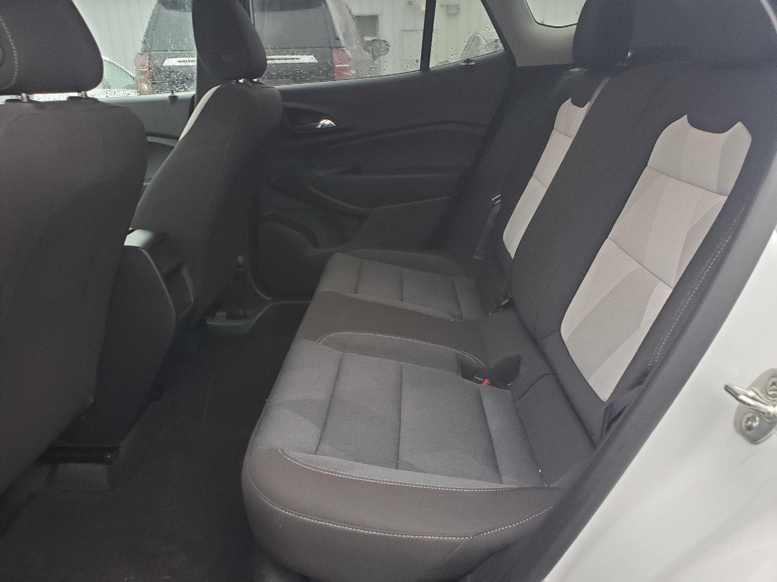 Used 2024 Summit White Chevrolet LS image 6