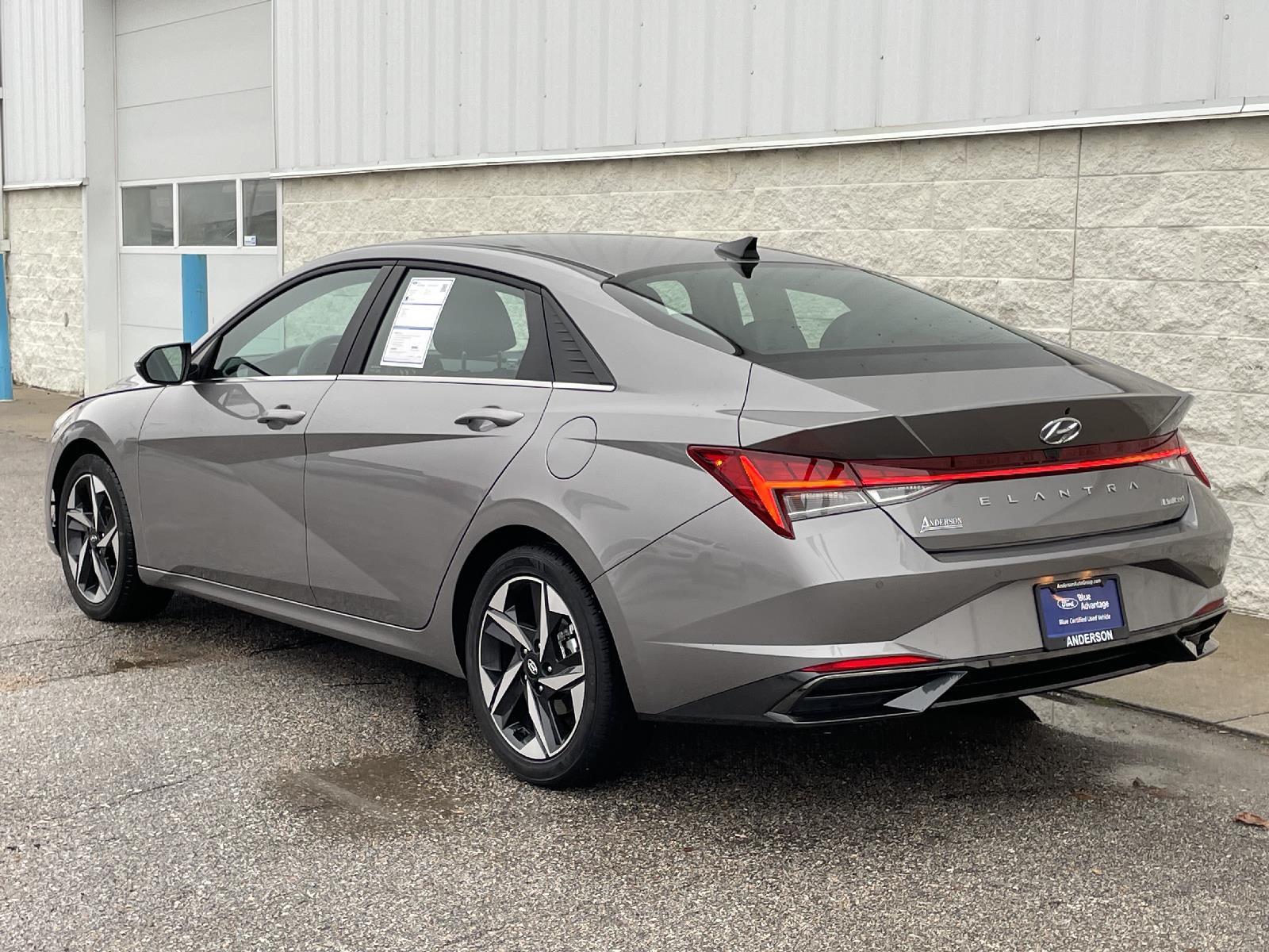 Used 2023 Hyundai Elantra Limited Sedan for sale in Lincoln NE