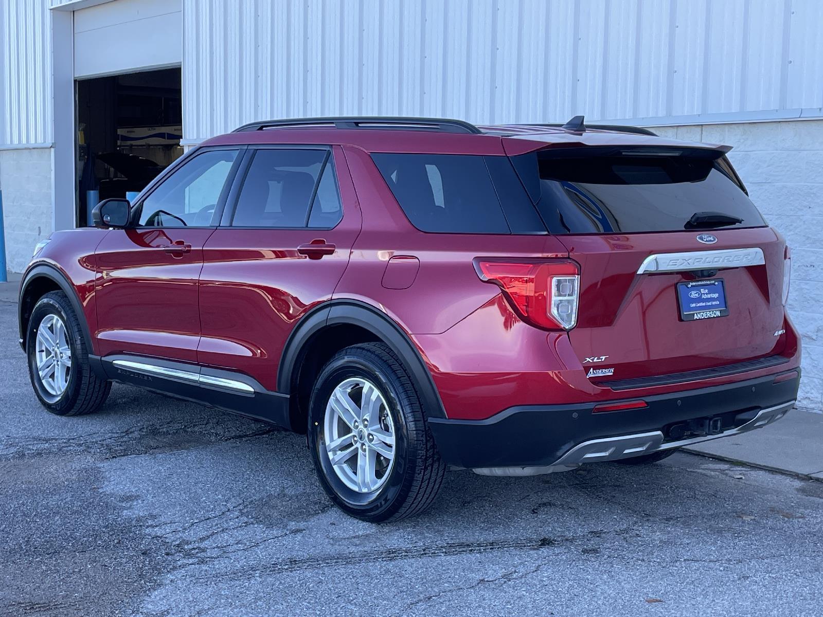 Used 2021 Ford Explorer XLT SUV for sale in Lincoln NE