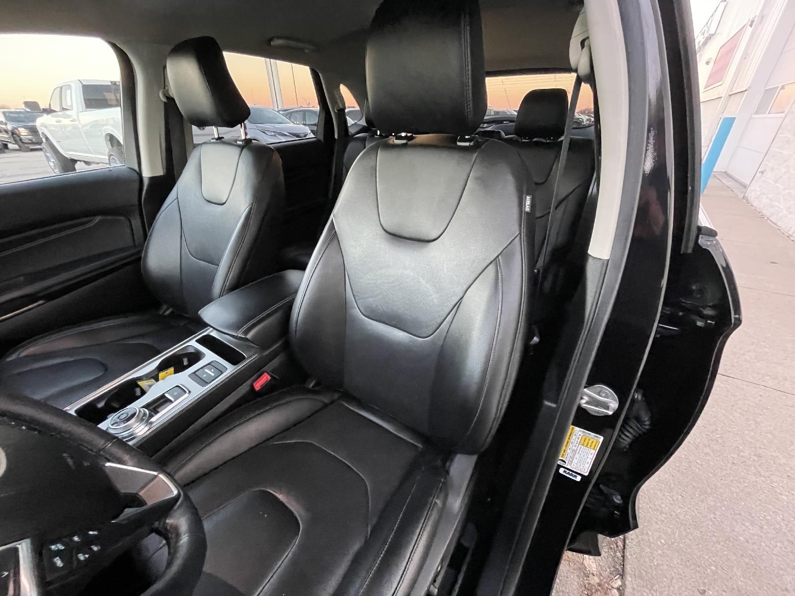 Used 2022 Ford Edge Titanium SUV for sale in Lincoln NE