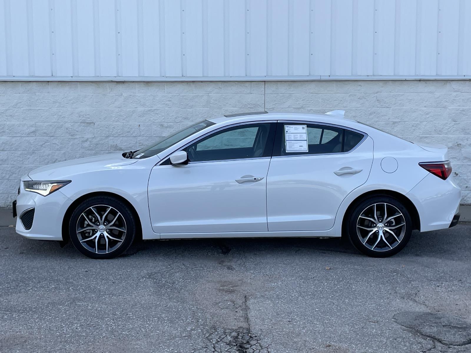 Used 2020 Acura ILX w/Premium Pkg Sedan for sale in Lincoln NE