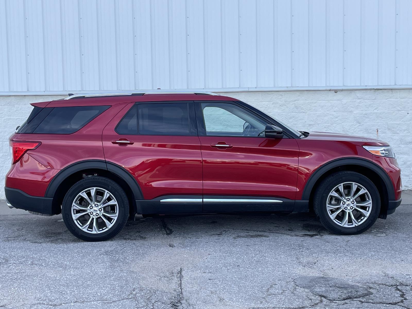 Used 2022 Ford Explorer Limited SUV for sale in Lincoln NE