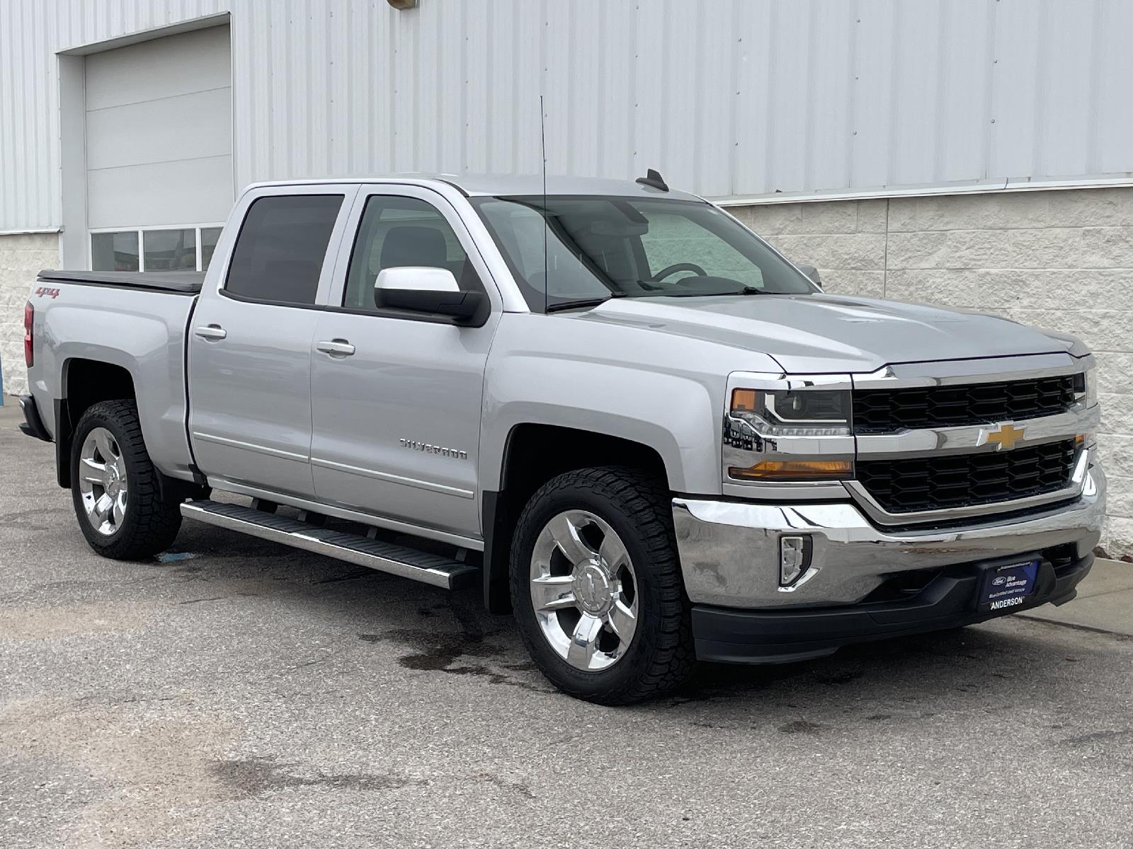 Used 2018 Chevrolet Silverado 1500 LT Crew Cab Truck for sale in Lincoln NE