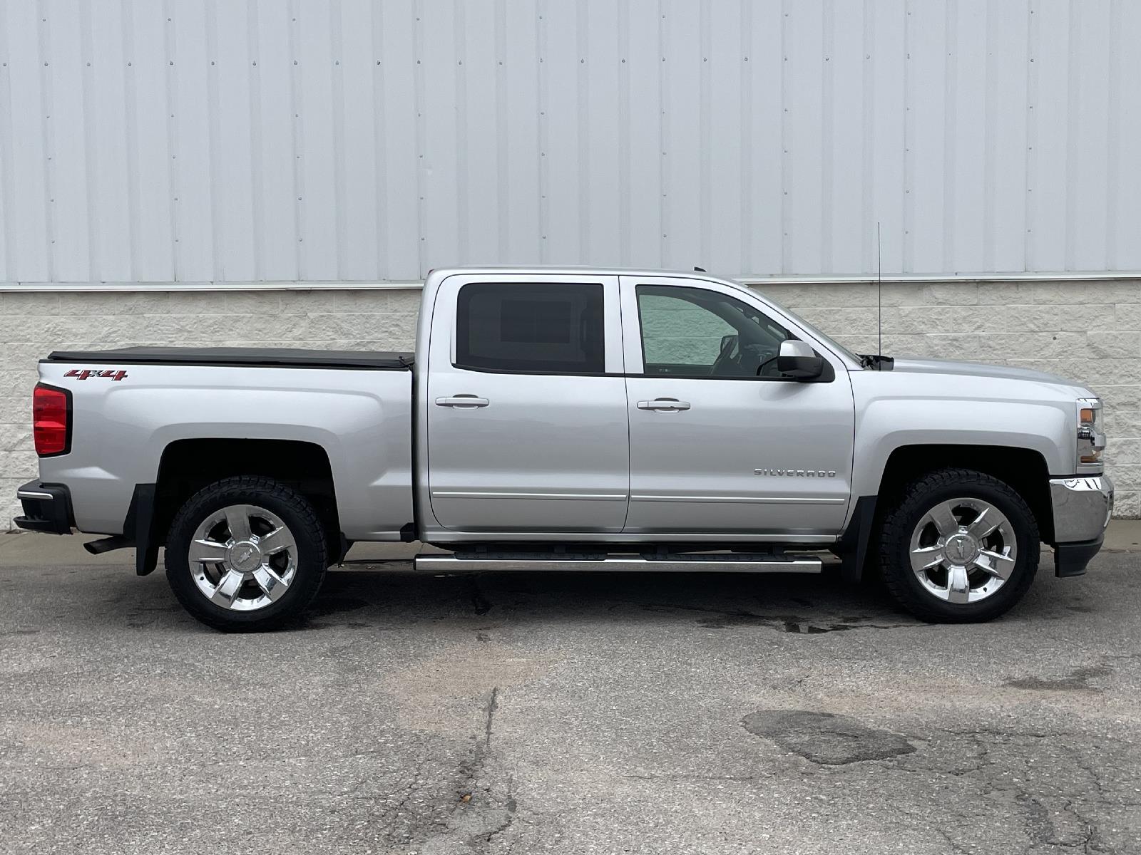 Used 2018 Chevrolet Silverado 1500 LT Crew Cab Truck for sale in Lincoln NE