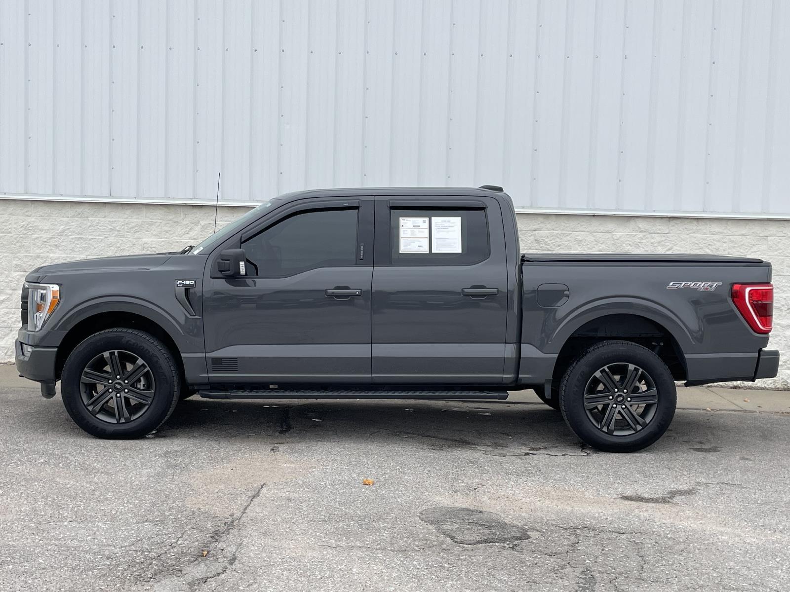 Used 2021 Ford F-150 XLT Crew Cab Truck for sale in Lincoln NE