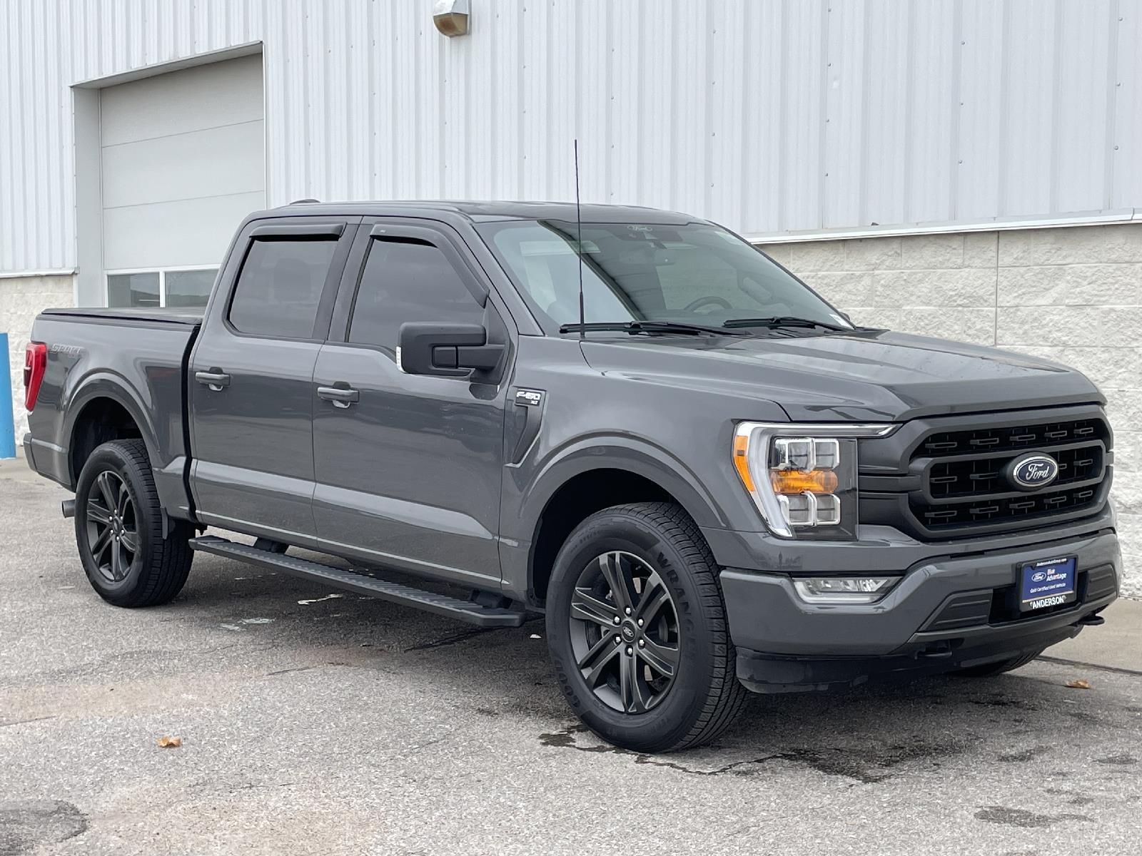 Used 2021 Ford F-150 XLT Crew Cab Truck for sale in Lincoln NE