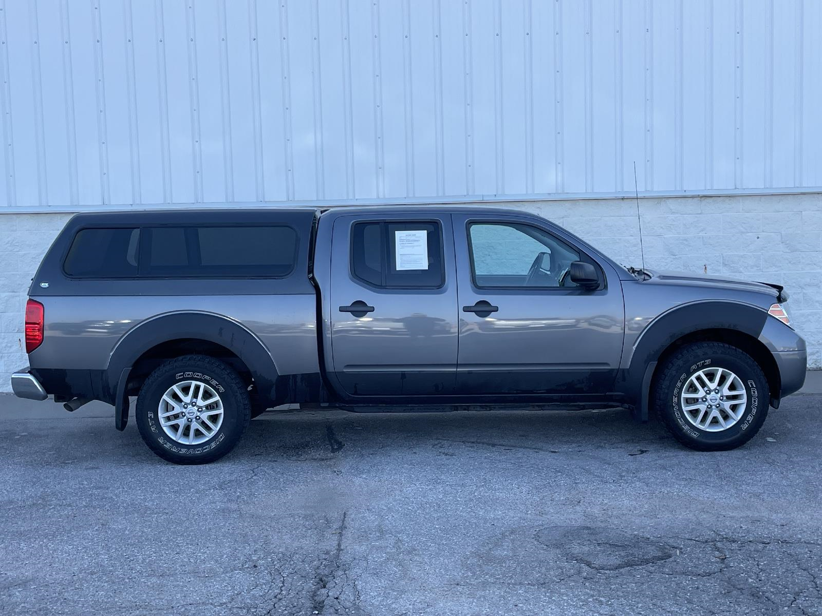 Used 2019 Nissan Frontier SV Crew Cab Truck for sale in Lincoln NE