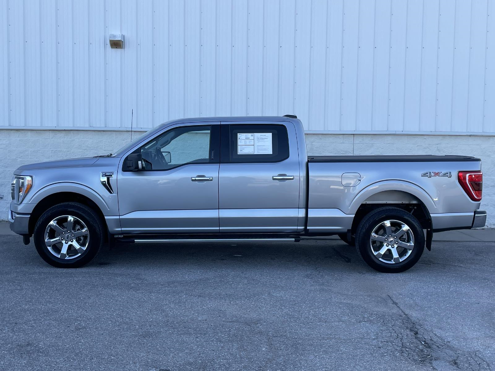 Used 2022 Ford F-150 XLT Crew Cab Truck for sale in Lincoln NE