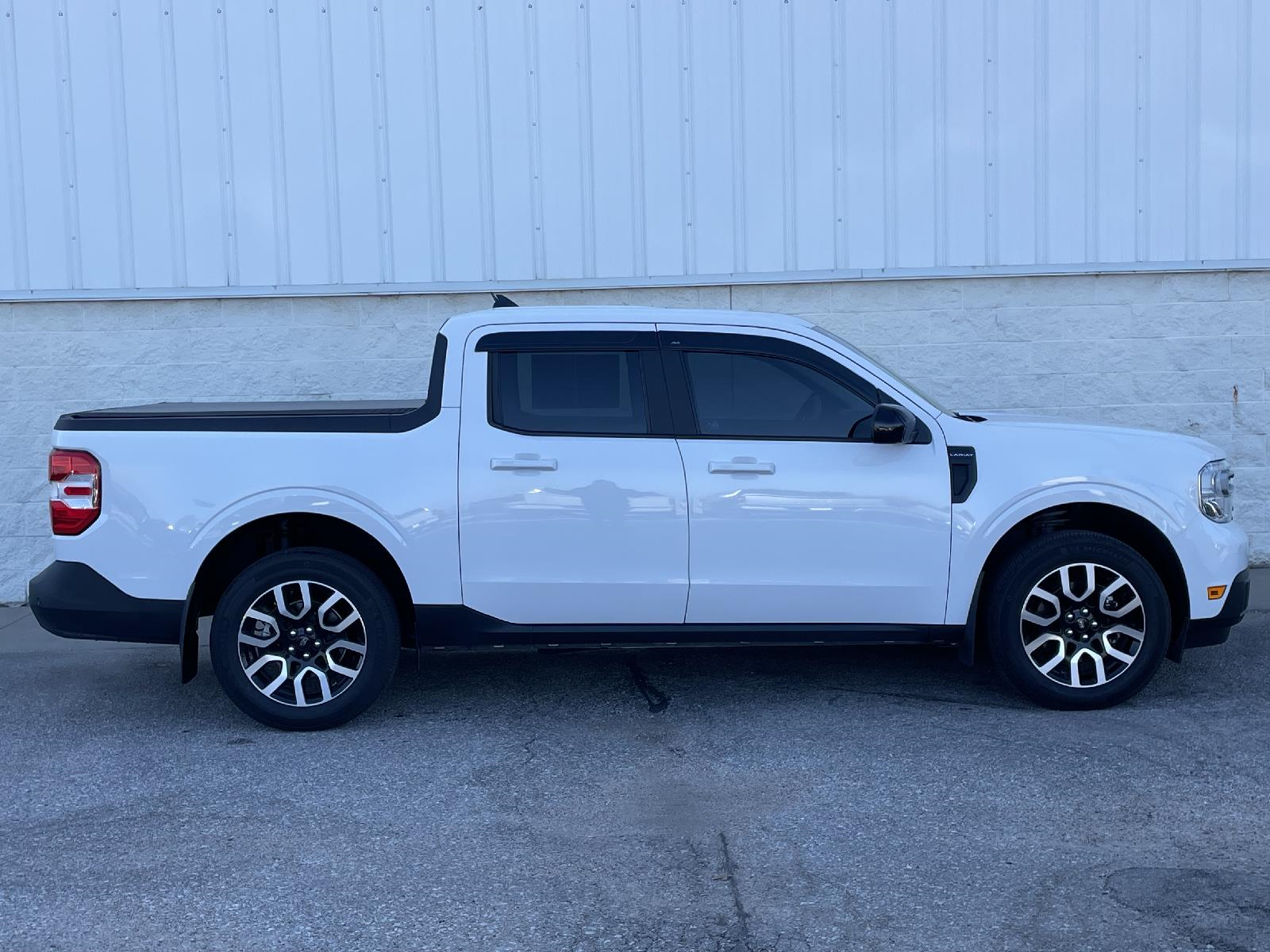 Used 2024 Ford Maverick Lariat Crew Cab Truck for sale in Lincoln NE