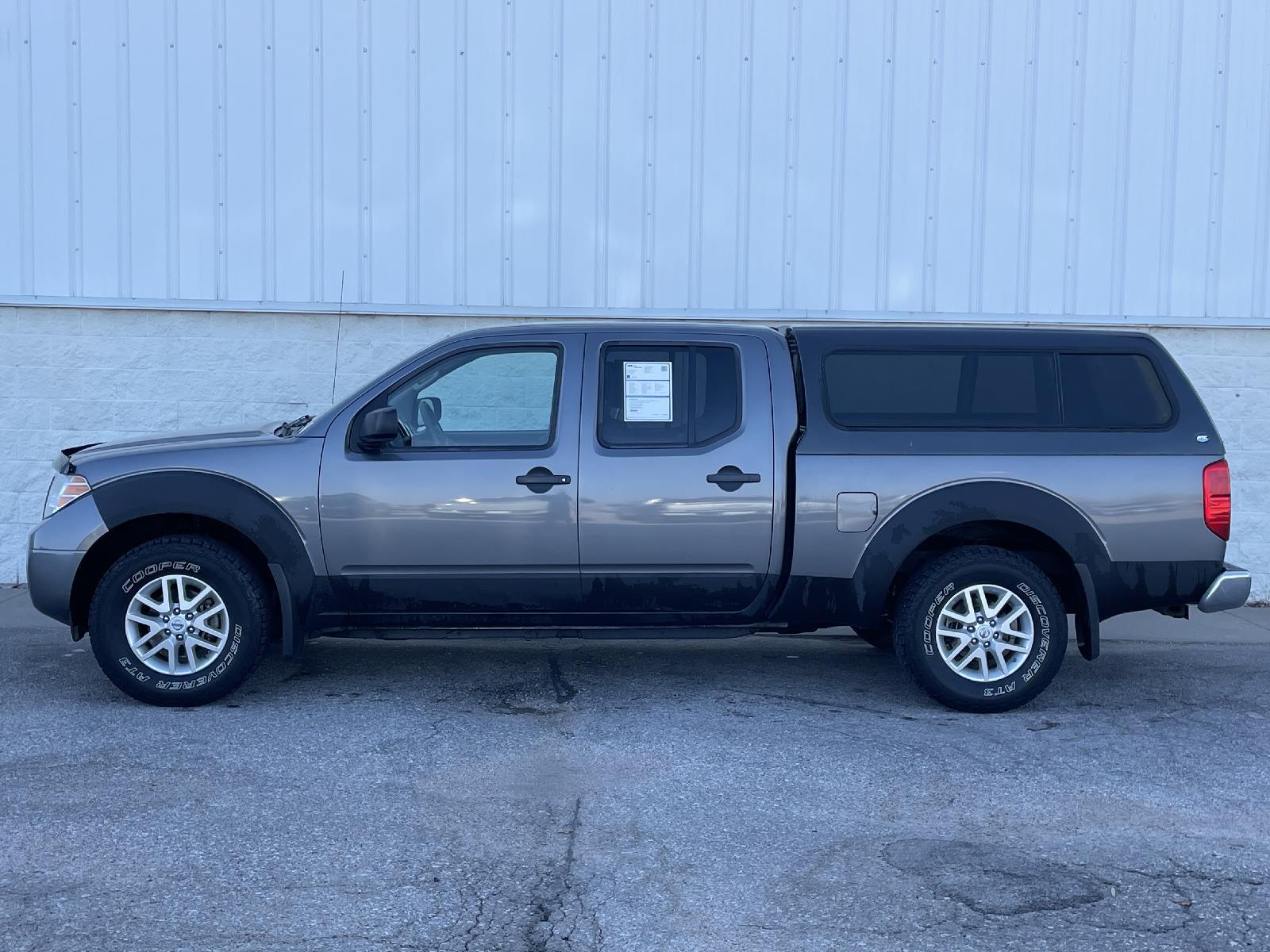 Used 2019 Nissan Frontier SV Crew Cab Truck for sale in Lincoln NE