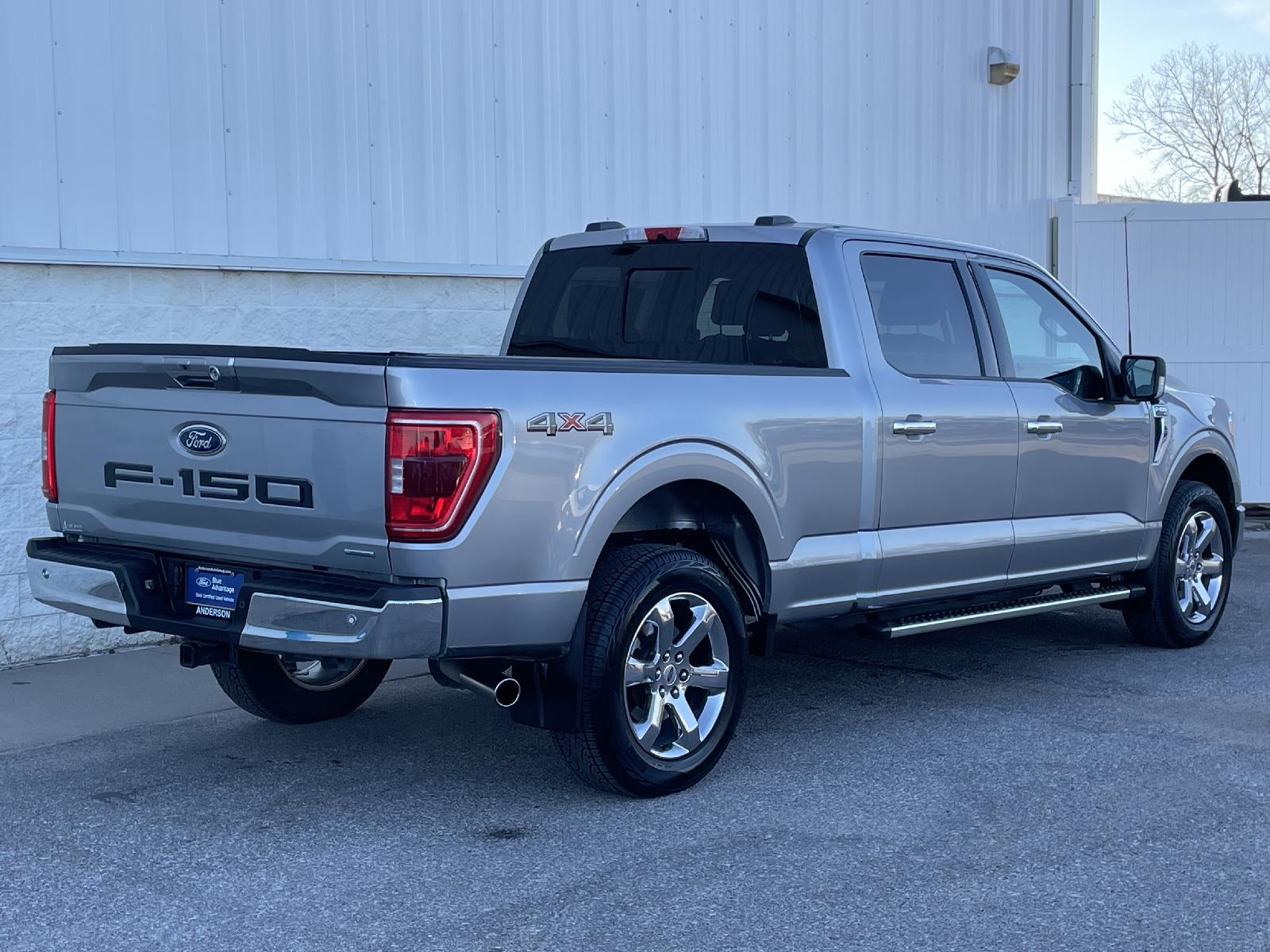 Used 2022 Ford F-150 XLT Crew Cab Truck for sale in Lincoln NE