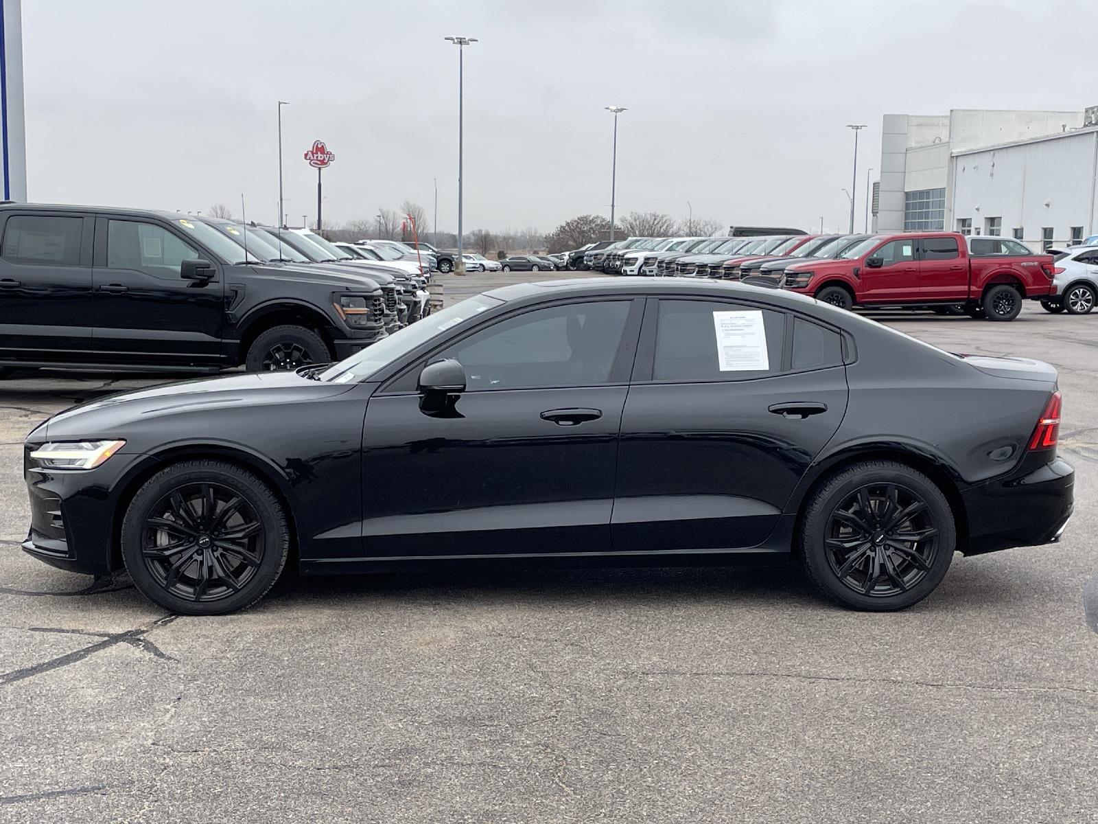 Used 2021 Volvo S60 R-Design Sedan for sale in Lincoln NE