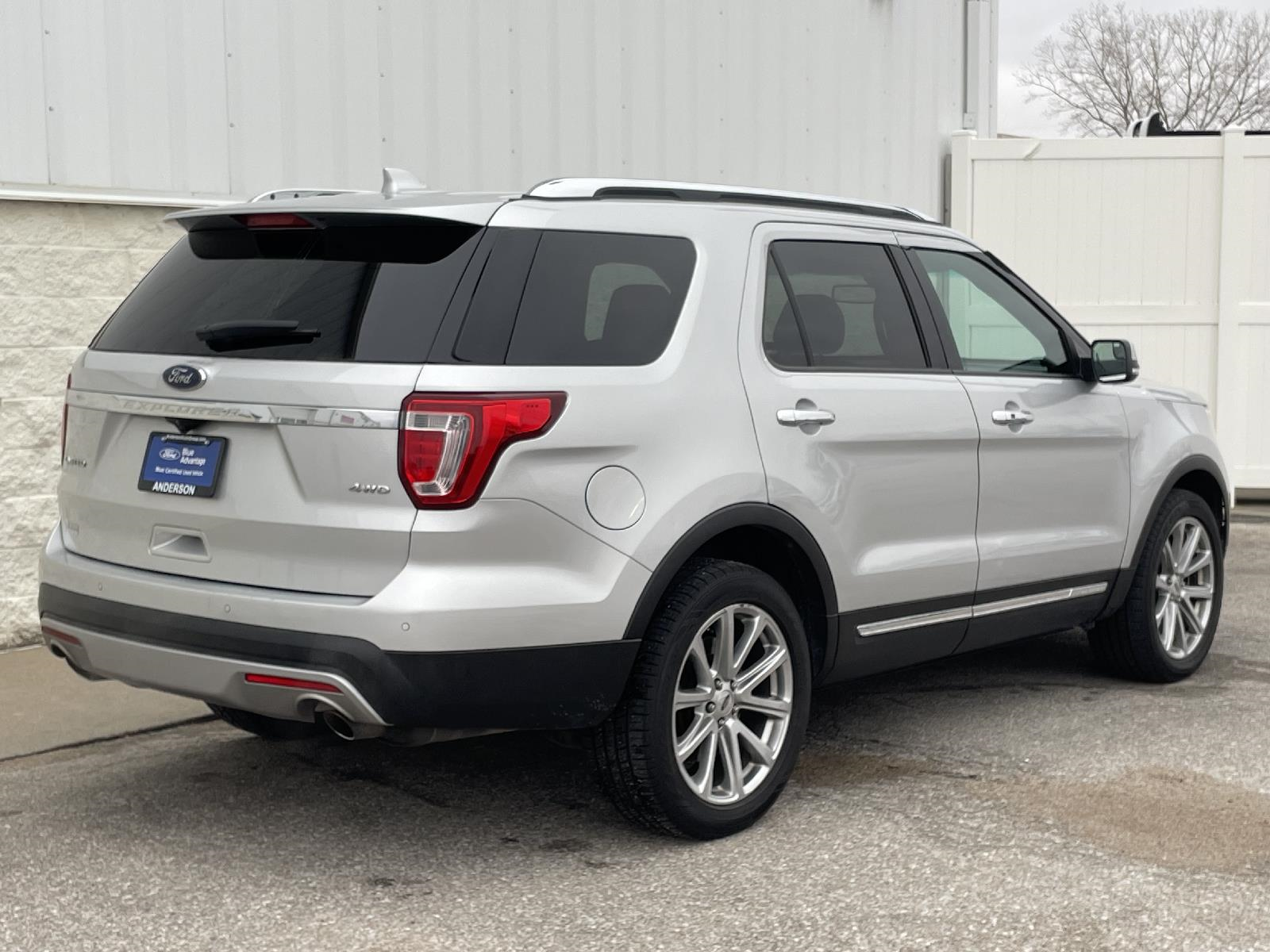 Used 2017 Ford Explorer Limited SUV for sale in Lincoln NE