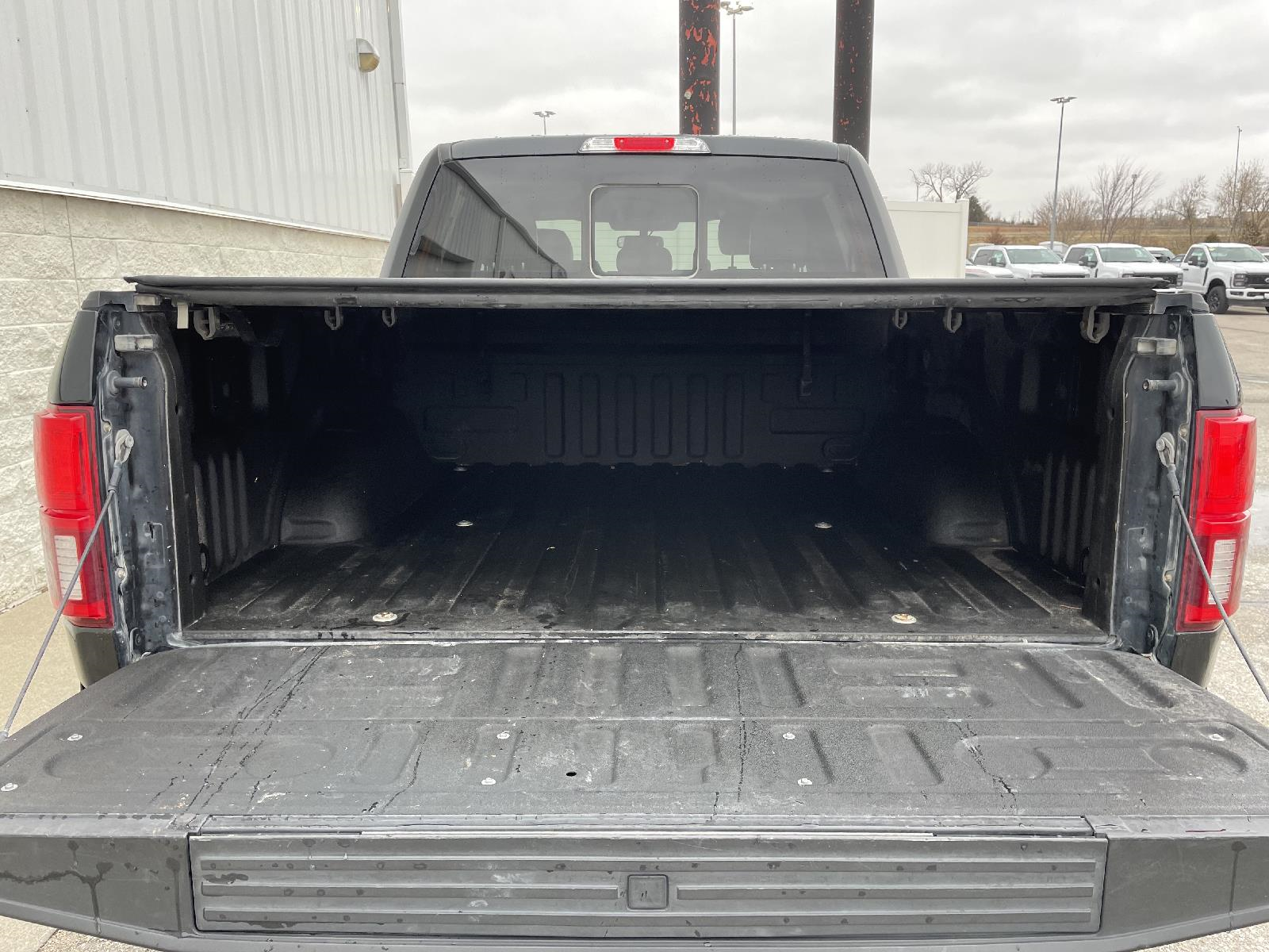 Used 2018 Ford F-150 Lariat Crew Cab Truck for sale in Lincoln NE