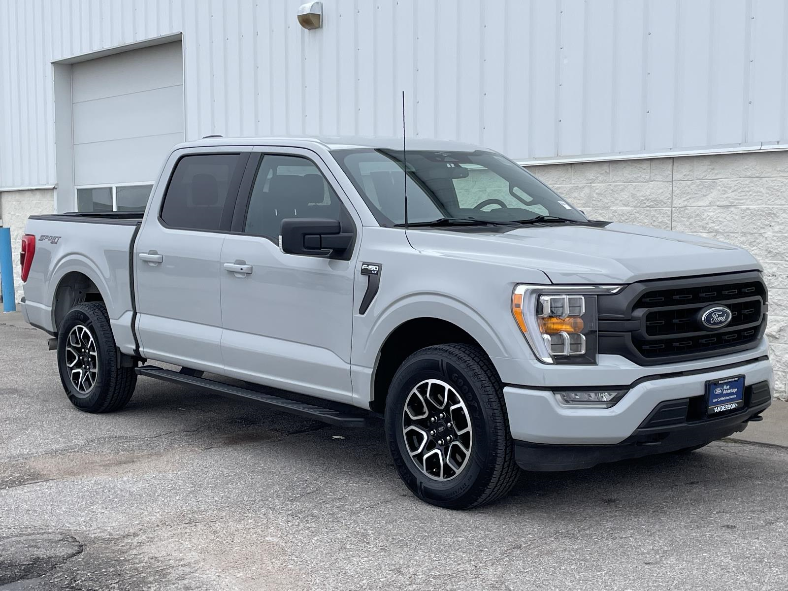 Used 2023 Ford F-150 XLT Crew Cab Truck for sale in Lincoln NE