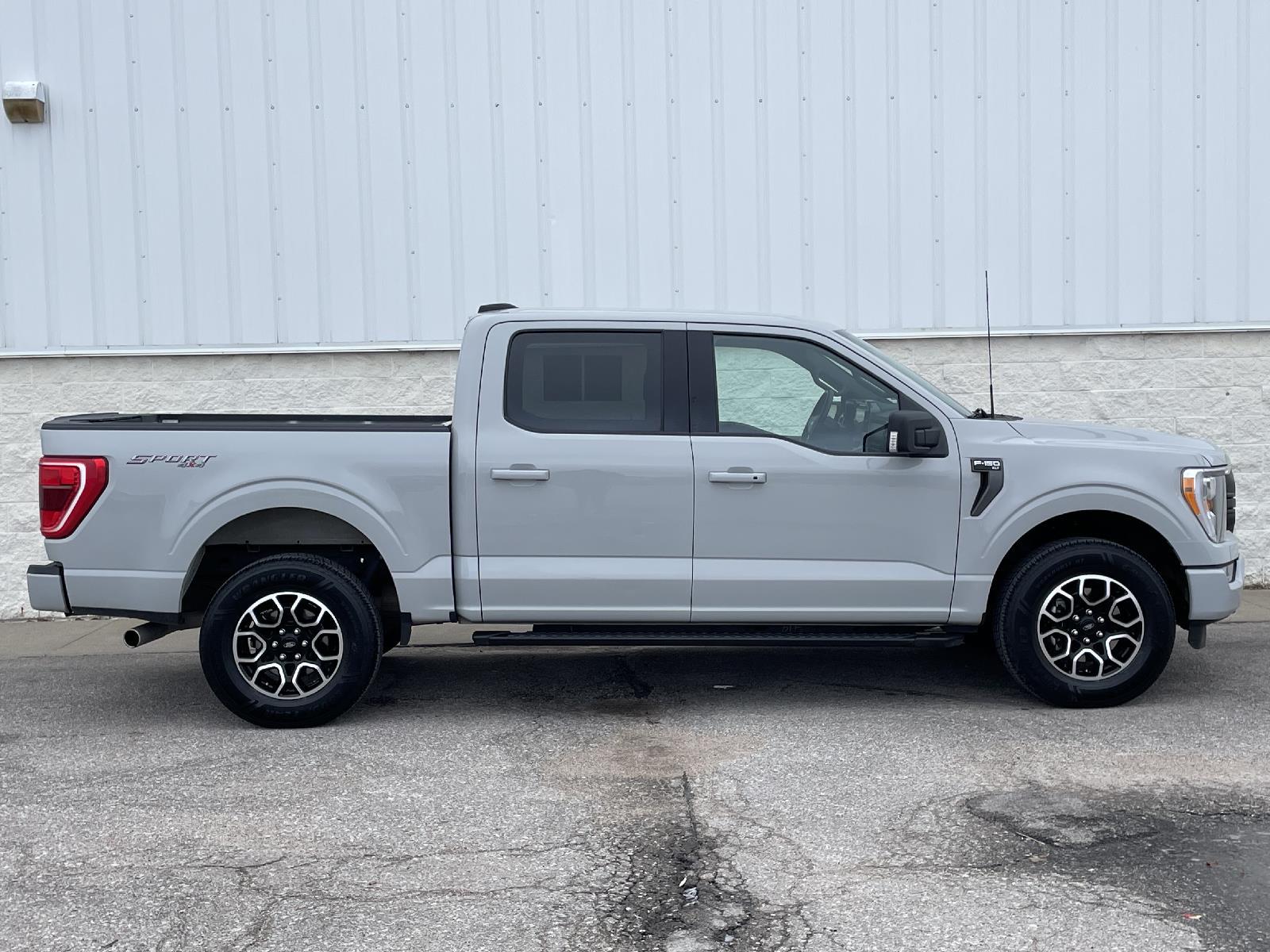 Used 2023 Ford F-150 XLT Crew Cab Truck for sale in Lincoln NE