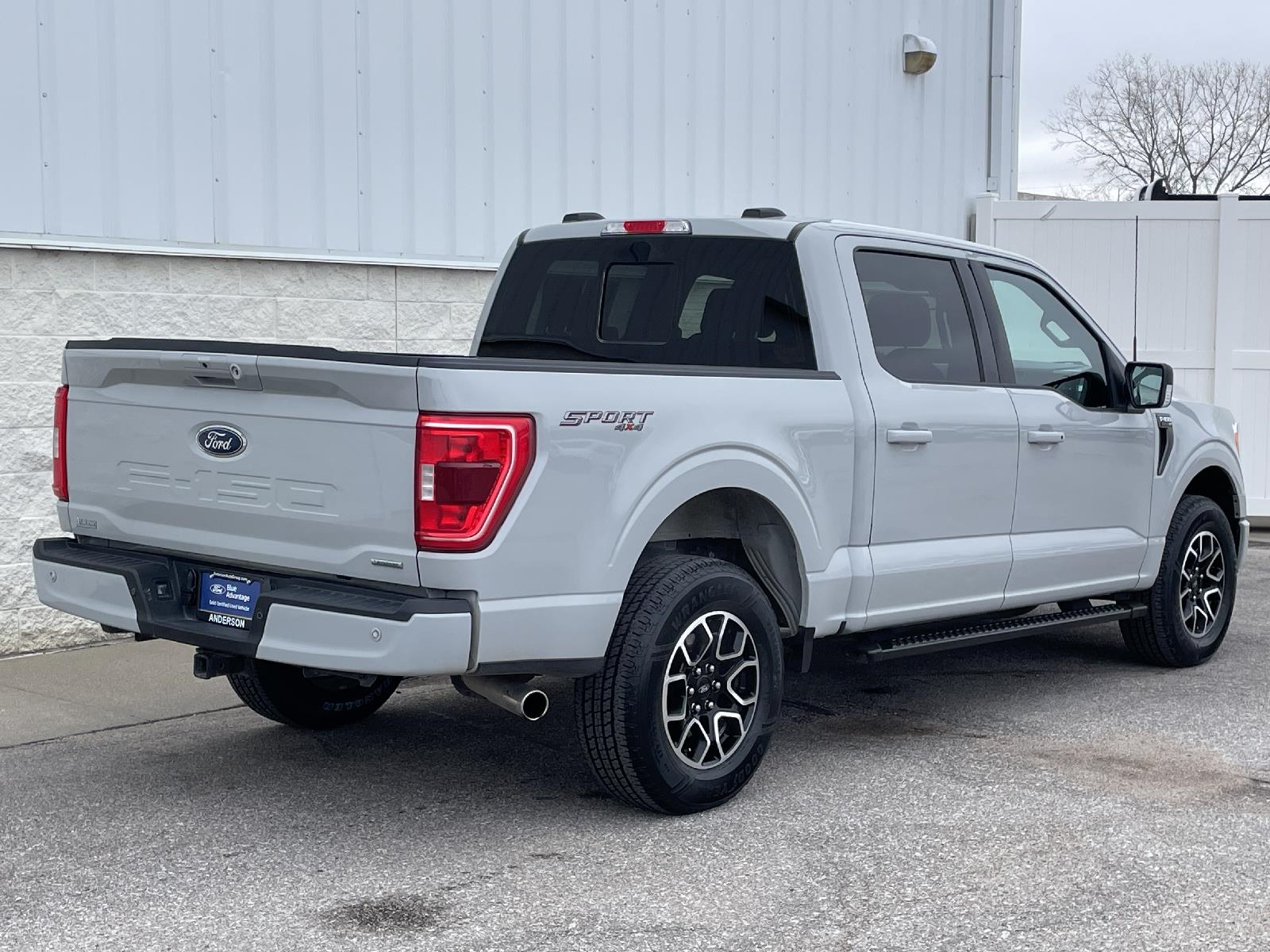 Used 2023 Ford F-150 XLT Crew Cab Truck for sale in Lincoln NE