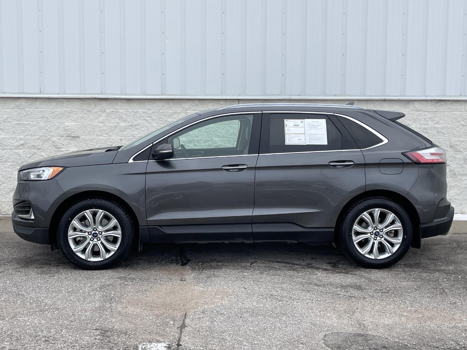 Used 2020 Ford Edge Titanium SUV for sale in Lincoln NE