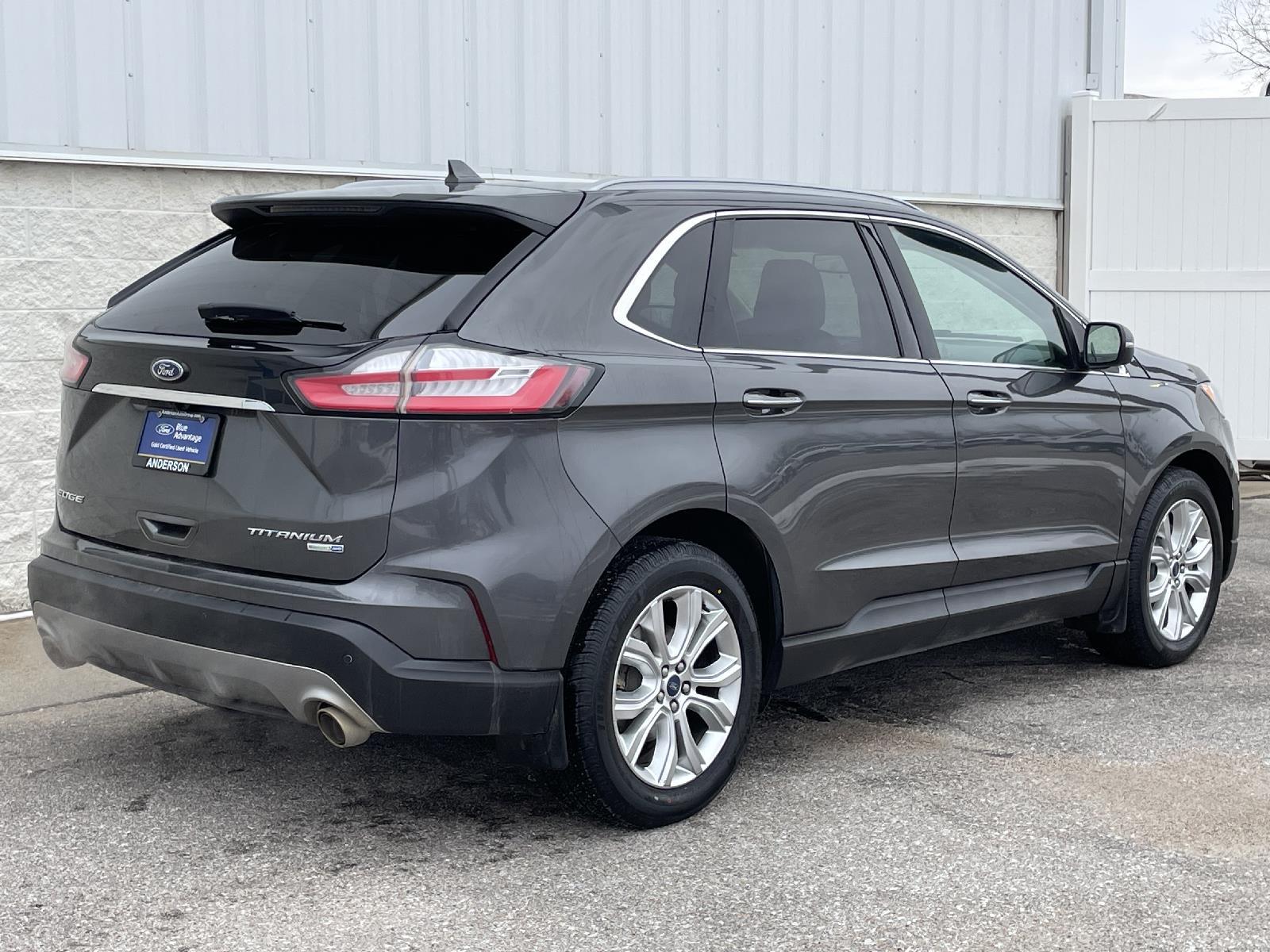 Used 2020 Ford Edge Titanium SUV for sale in Lincoln NE