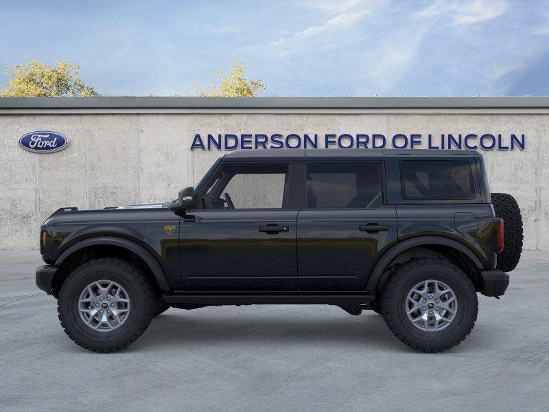 Vehicle photo 3